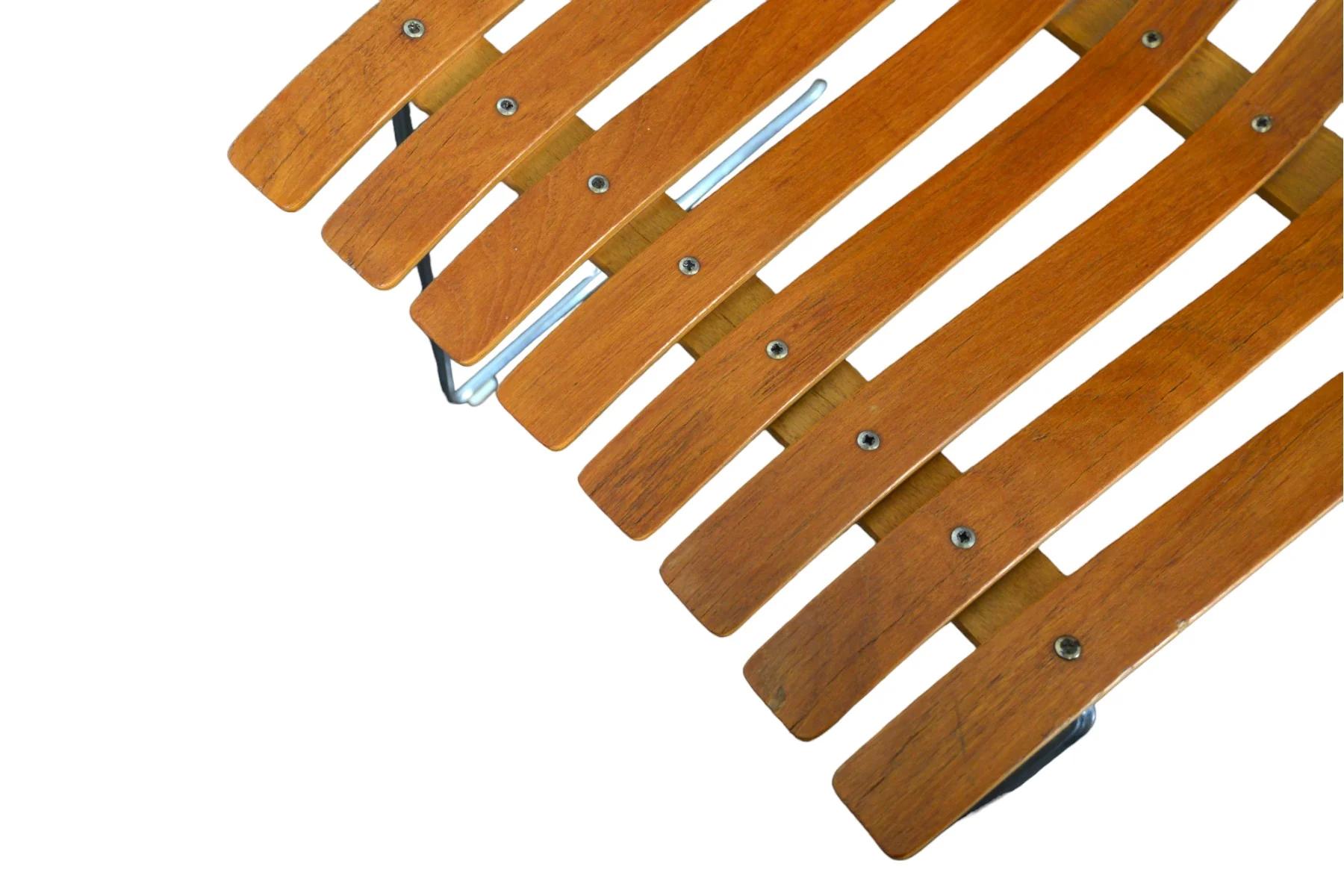 Cromo Set di quattro sedie da pranzo in teak 