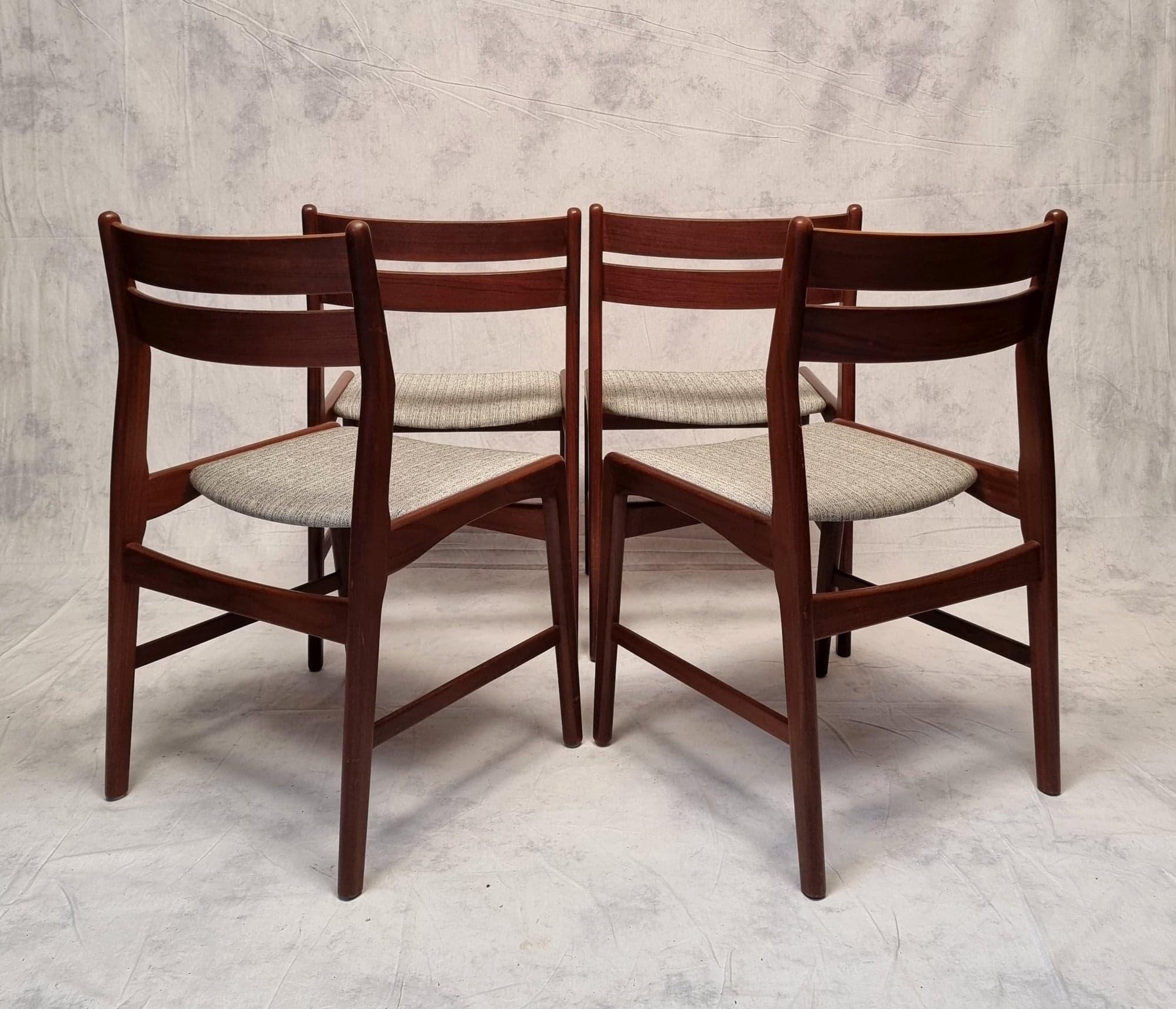 Beautiful set of four Scandinavian teak chairs. Work from the 1960s. The four legs are slightly oblique and are joined by crosspieces. The backrest is perforated and slightly concave to fit the shape of the back and provide increased comfort. The
