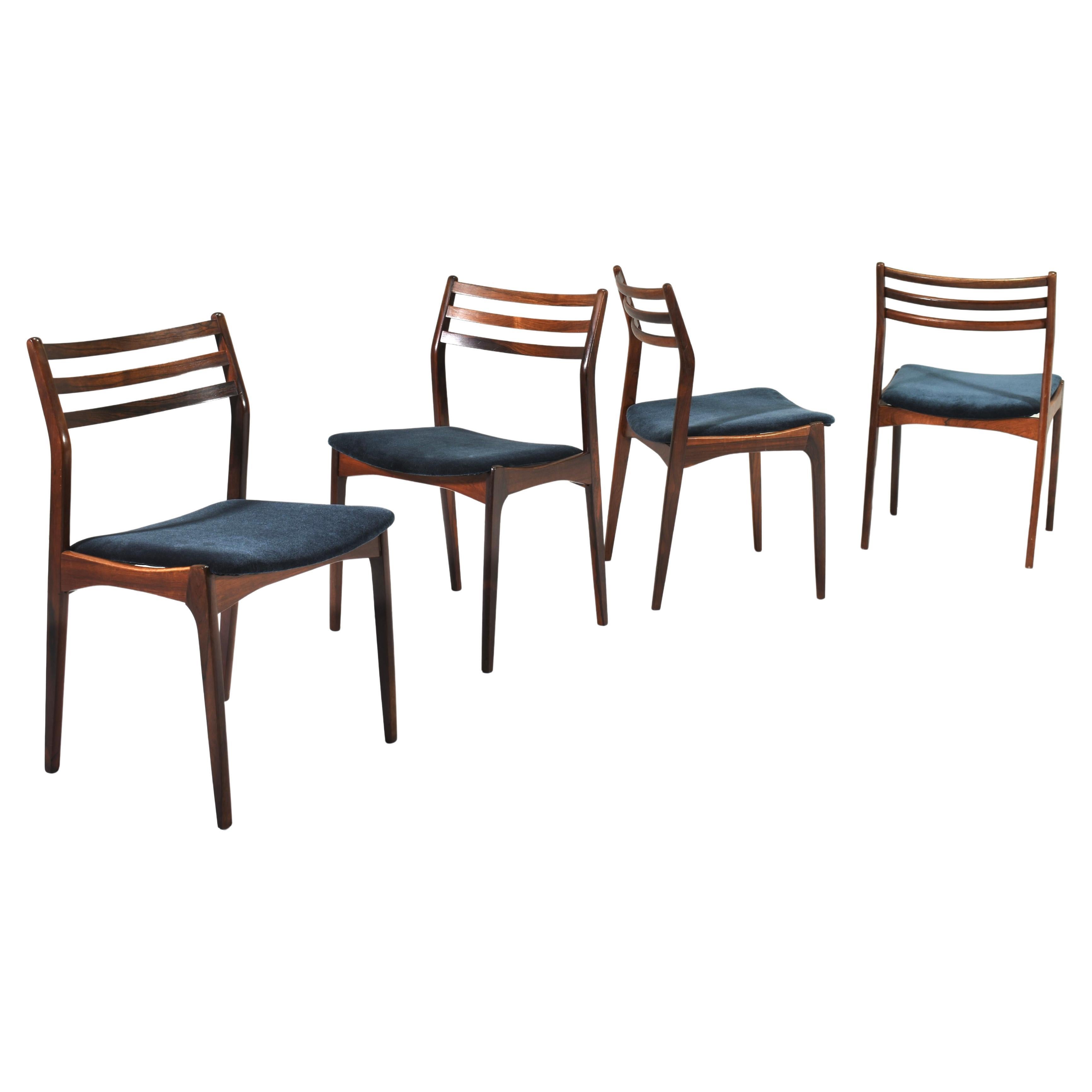 Set of four Scandinavian Danish dining chairs, Denmark, circa 1960 For Sale