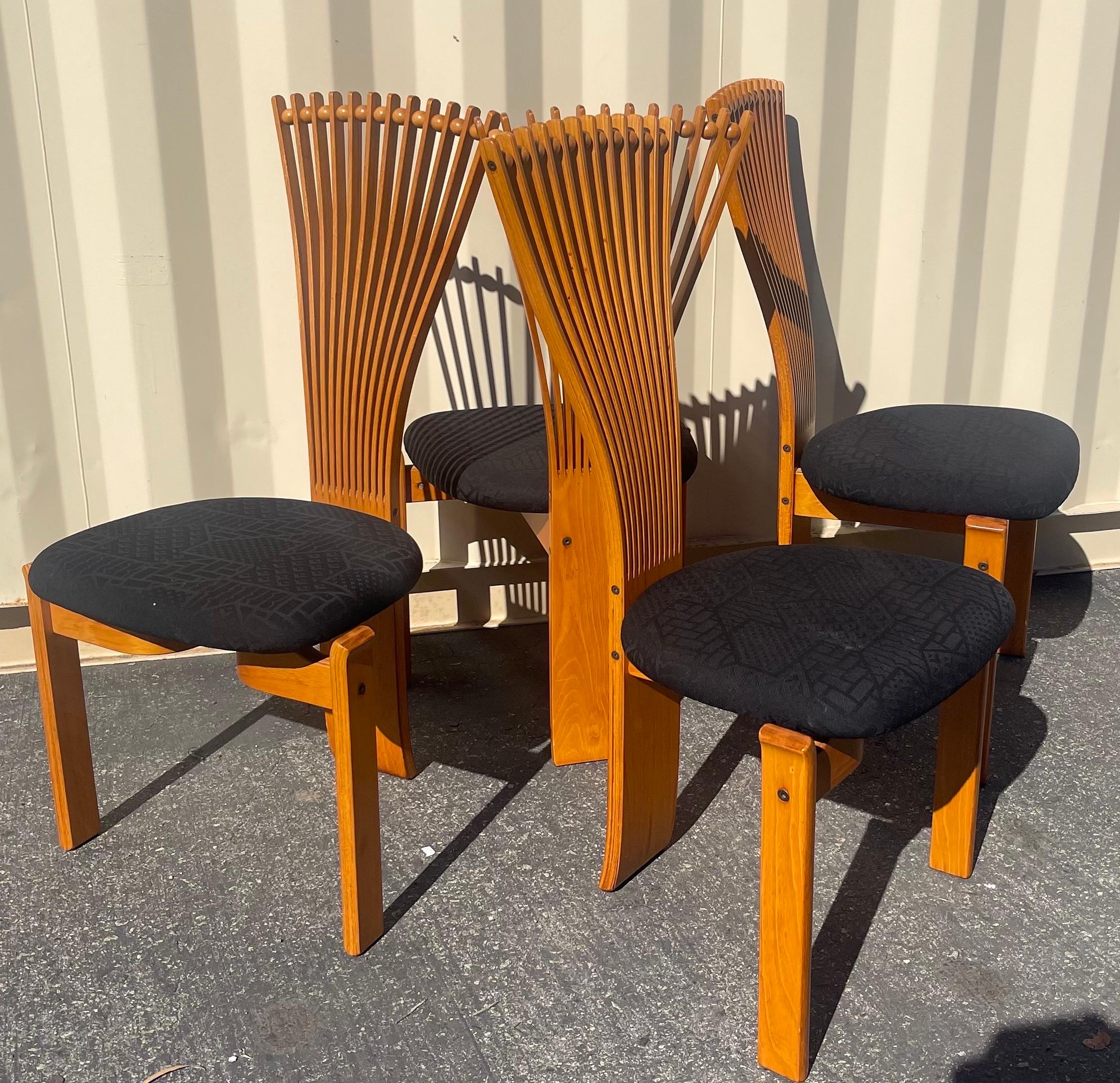 Norwegian Set of Four Scandinavian Modern Teak Totem Dining Chairs by Torstein Nilsen For Sale