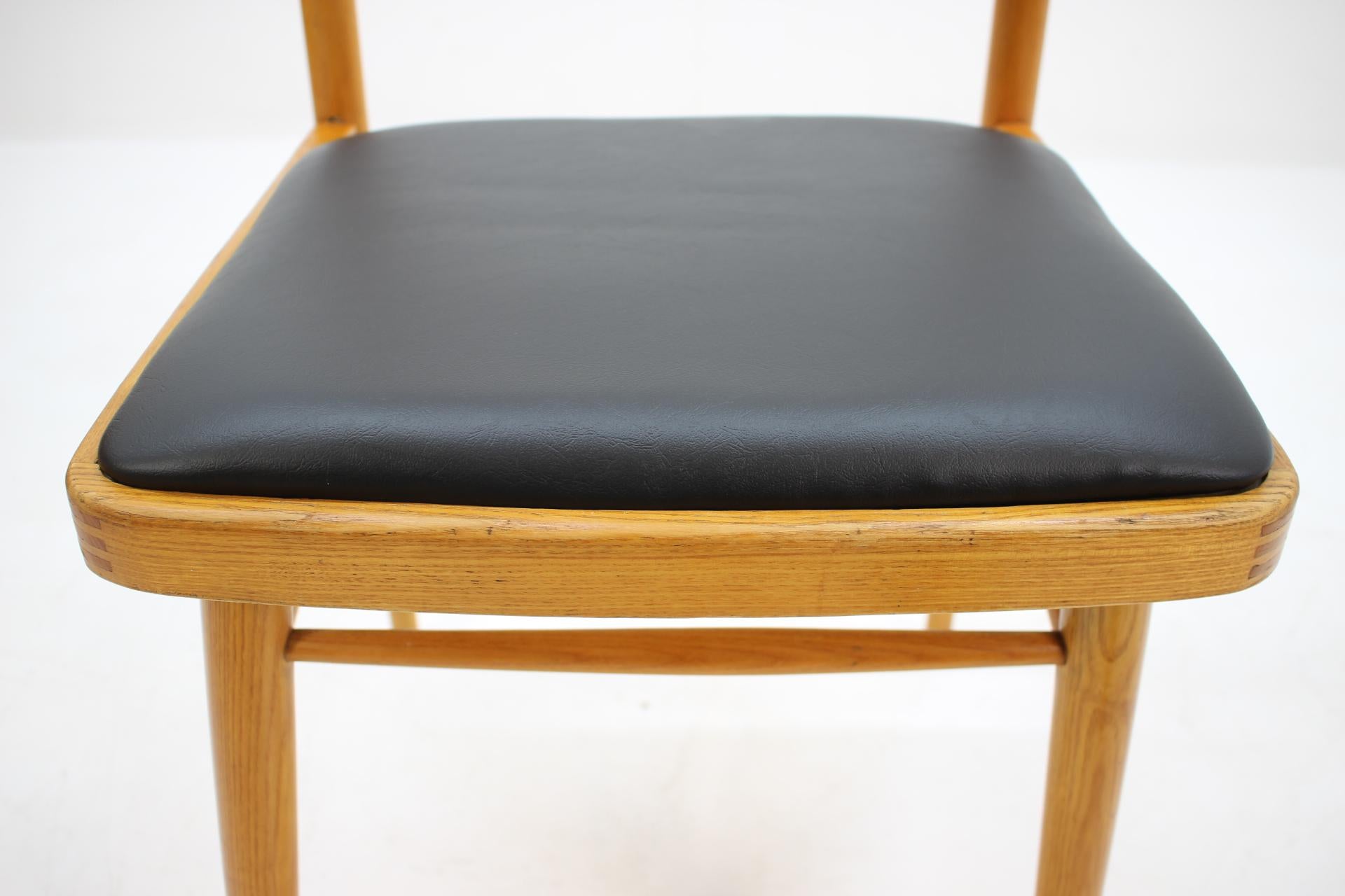 Mid-Century Modern Set of Four Scandinavian Style Midcentury Dining Chairs, 1970s
