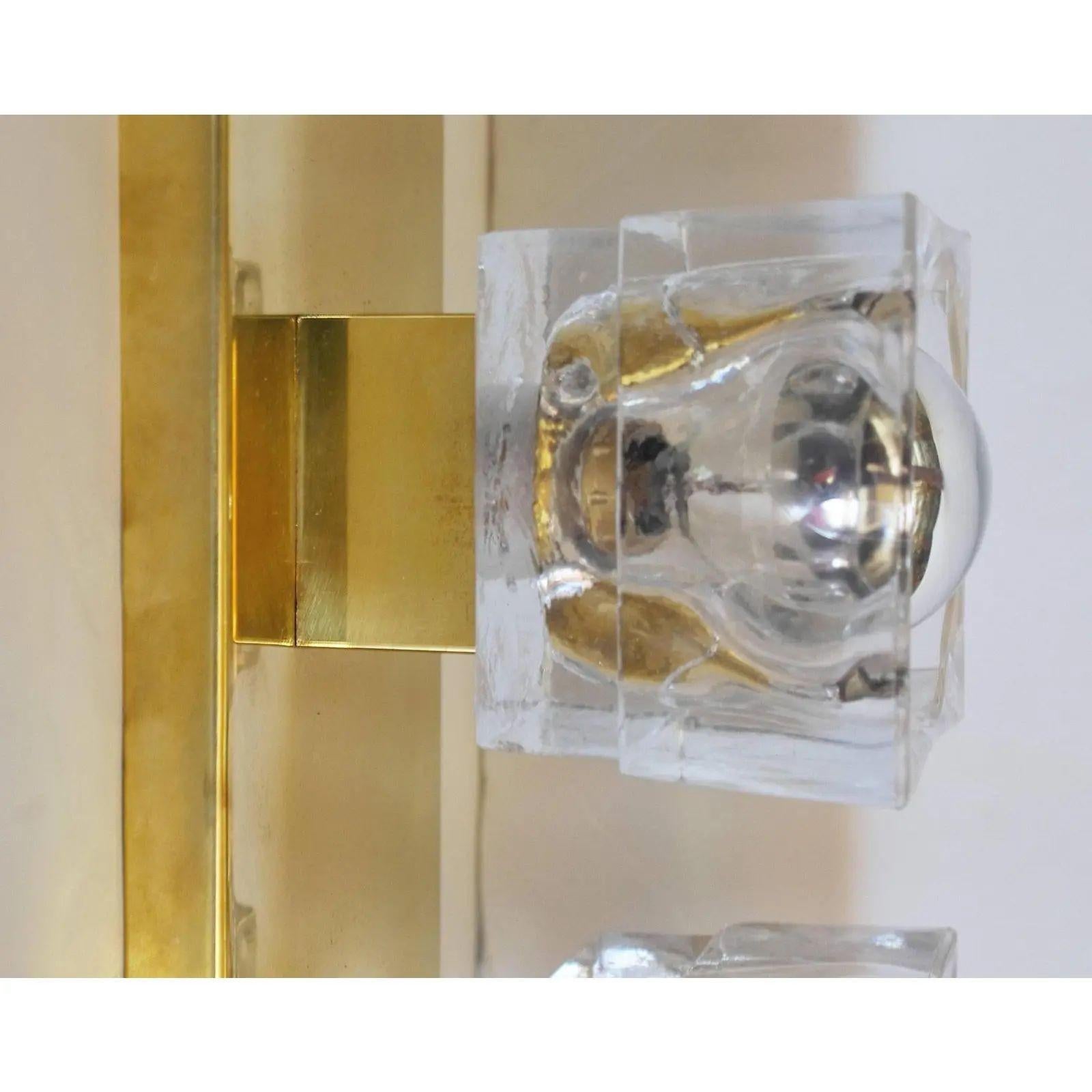 Metà XX secolo Set di quattro applique con cubi in vetro di Murano Sciolari Italia, anni '60. in vendita
