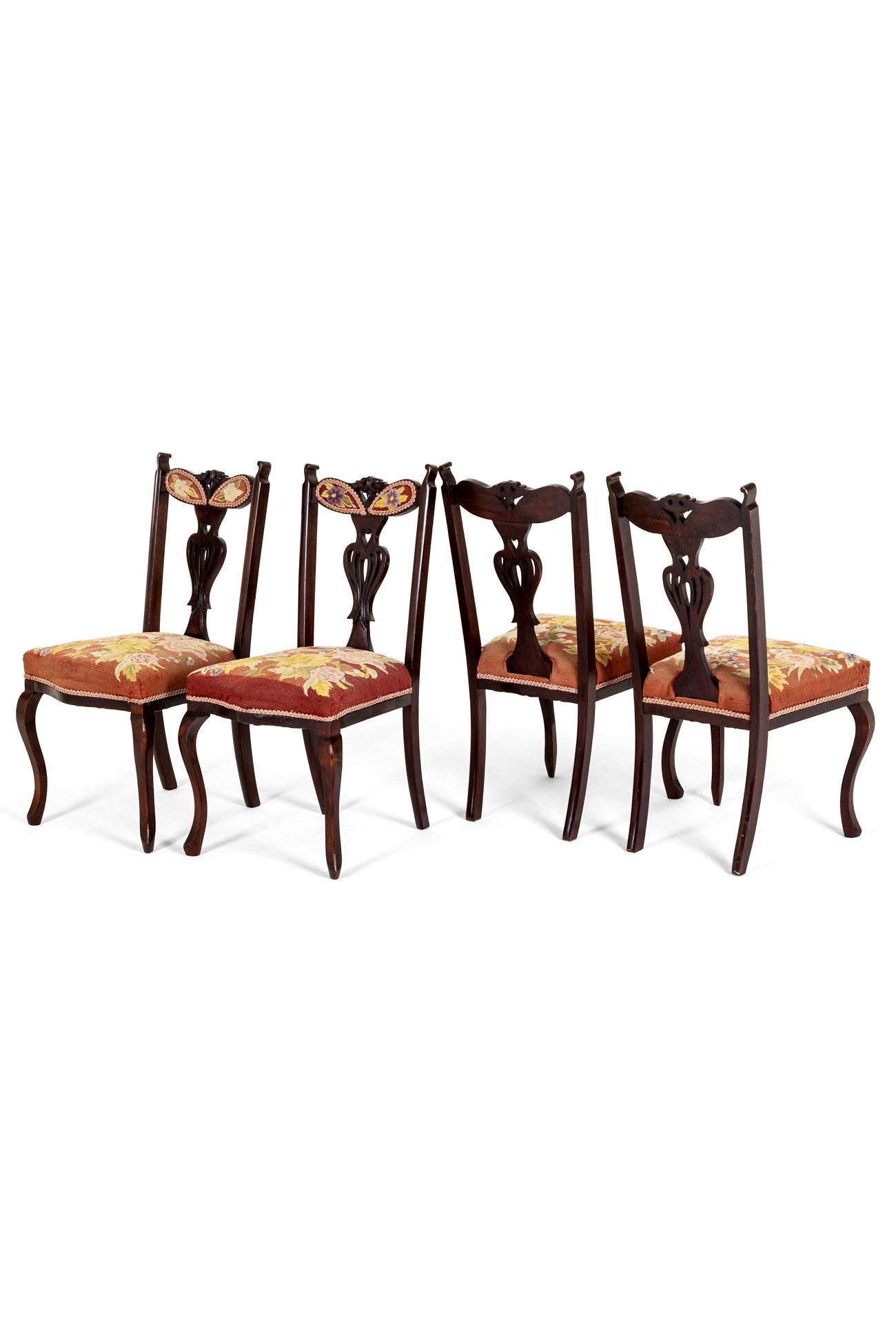 Scozzese Set of Four Scottish Mahogany Dining Chairs in vendita