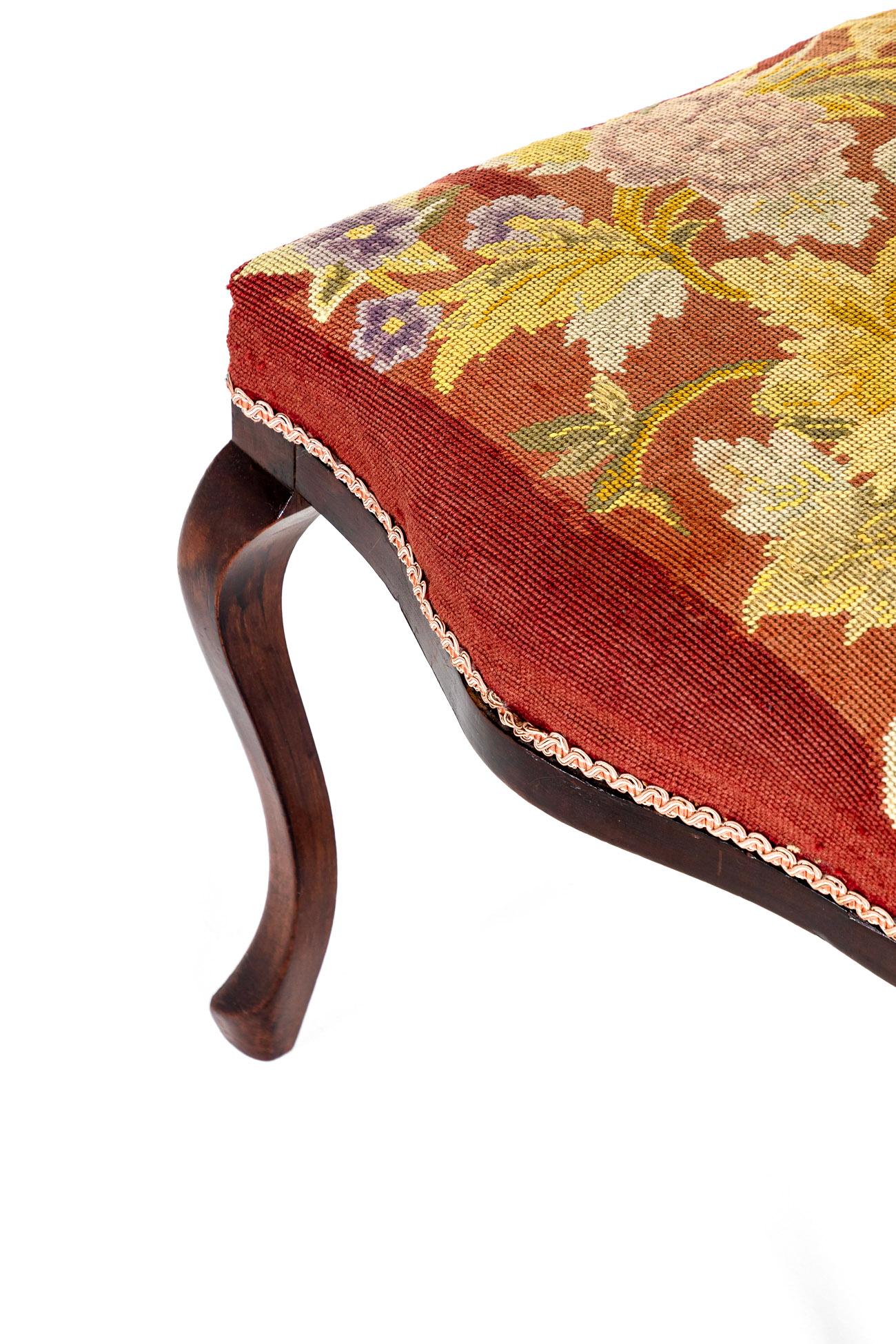 XIX secolo Set of Four Scottish Mahogany Dining Chairs in vendita