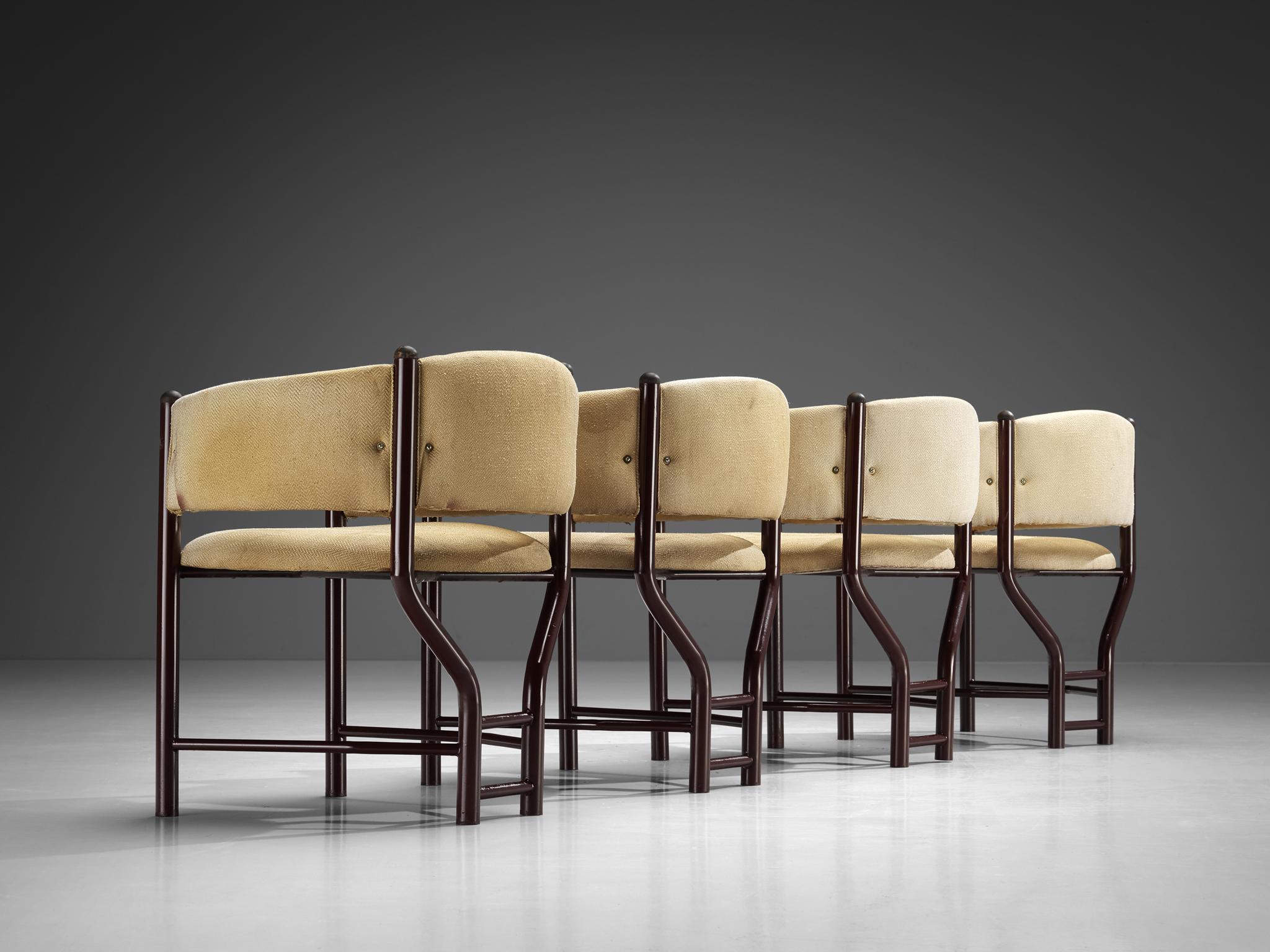 Mid-20th Century Set of Four Sculptural Italian Dining Chairs in Beige Upholstery  For Sale
