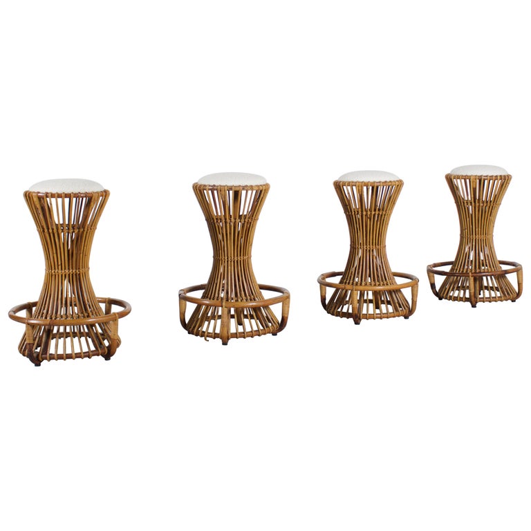 Set of Four Sculptural Rattan Bar Stools by Tito Agnoli for Bonacina, Italy For Sale