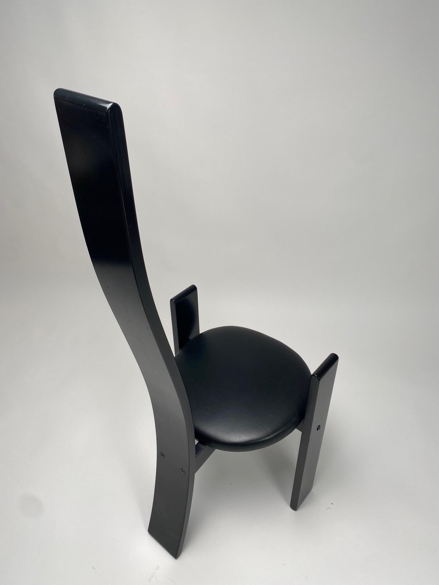 Satz von vier SD51 „Golem“-Stühlen von Vico Magistretti für Poggi, Italien, 1960er Jahre im Angebot 5