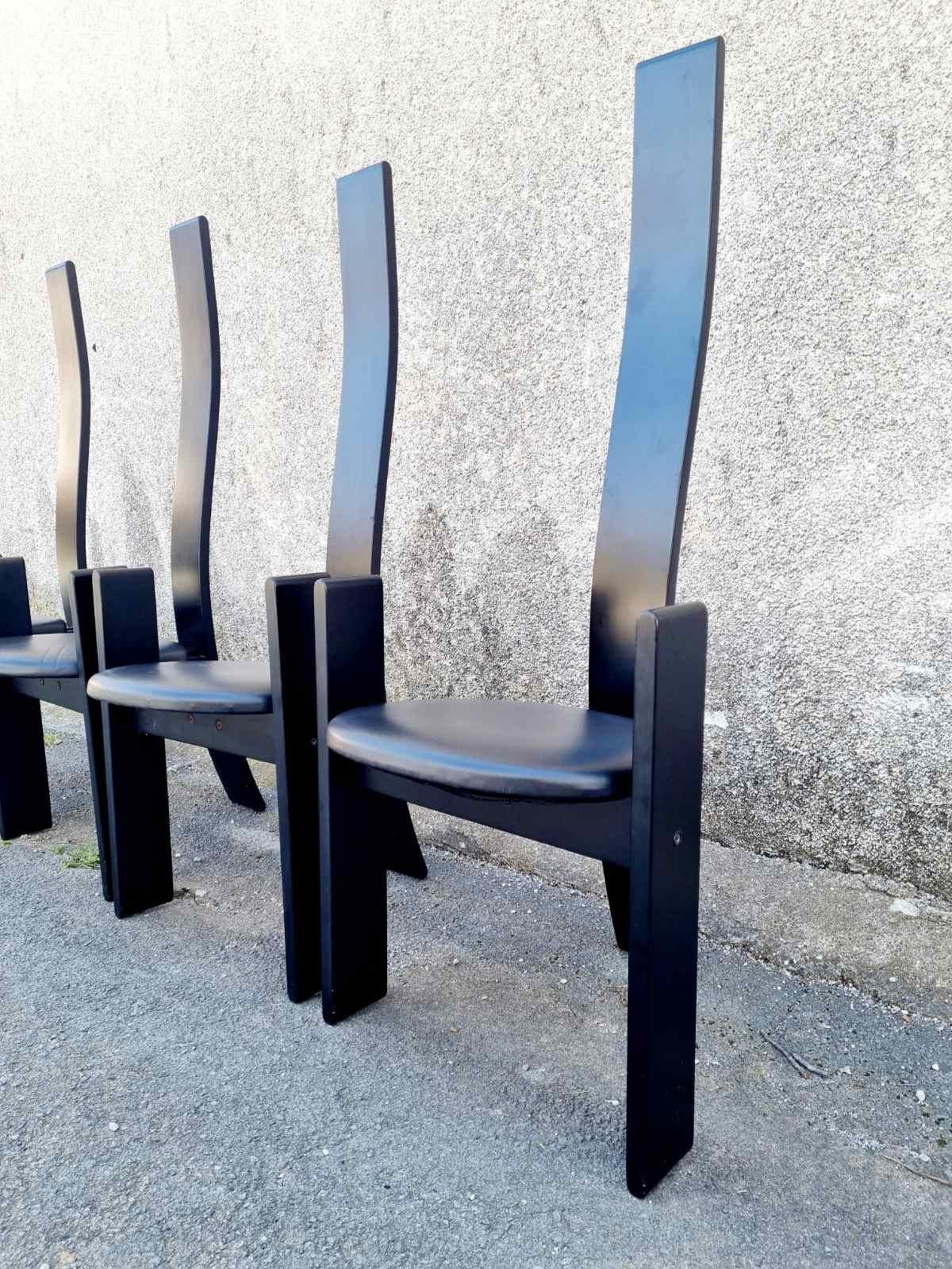 Mid-Century Modern Ensemble de quatre chaises SD51 Golem de Vico Magistretti pour Poggi, Italie, années 1960 en vente