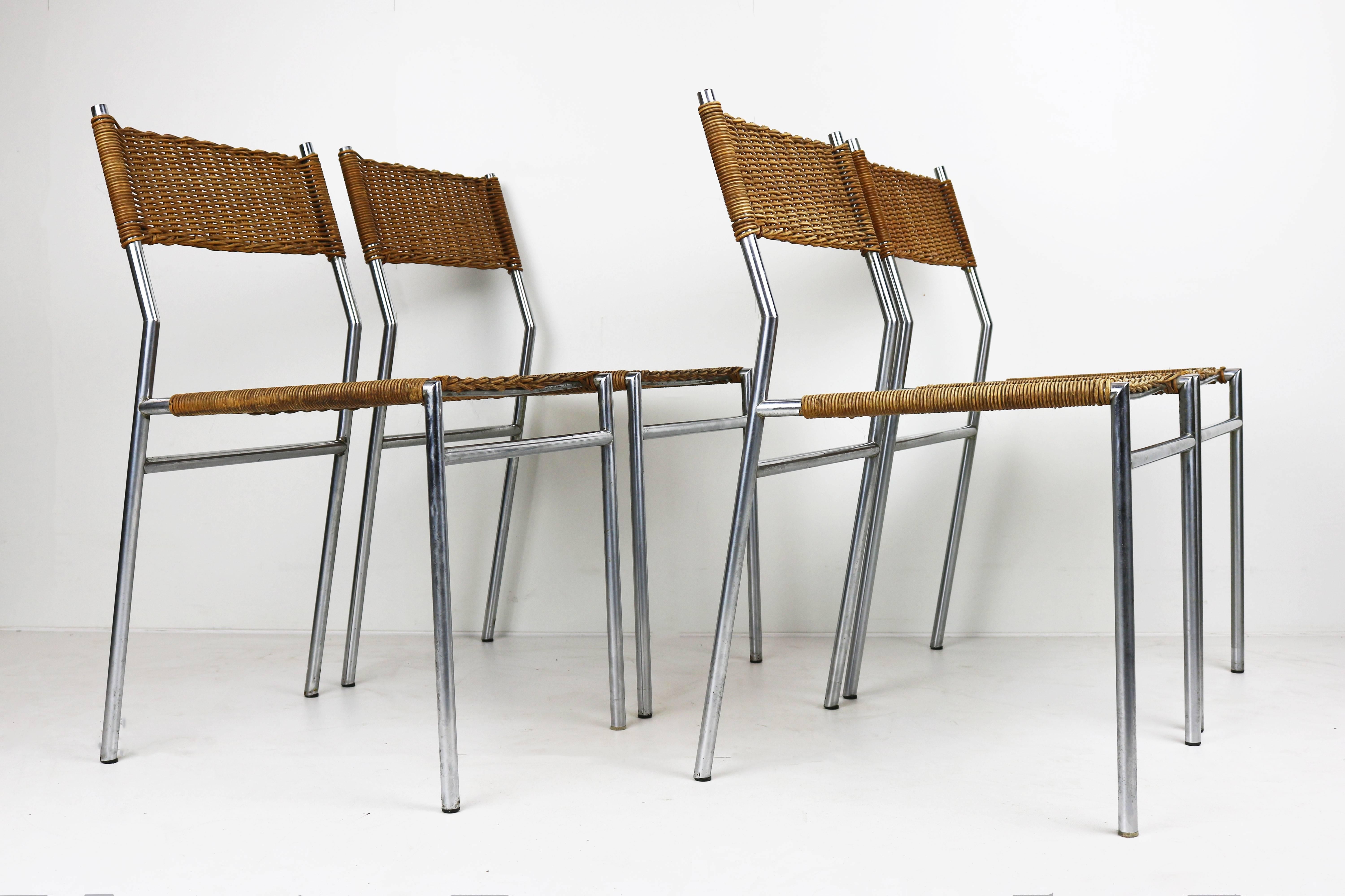 Set of Four SE06 Chairs by Martin Visser for 't Spectrum, 1962 Chrome Rattan 5