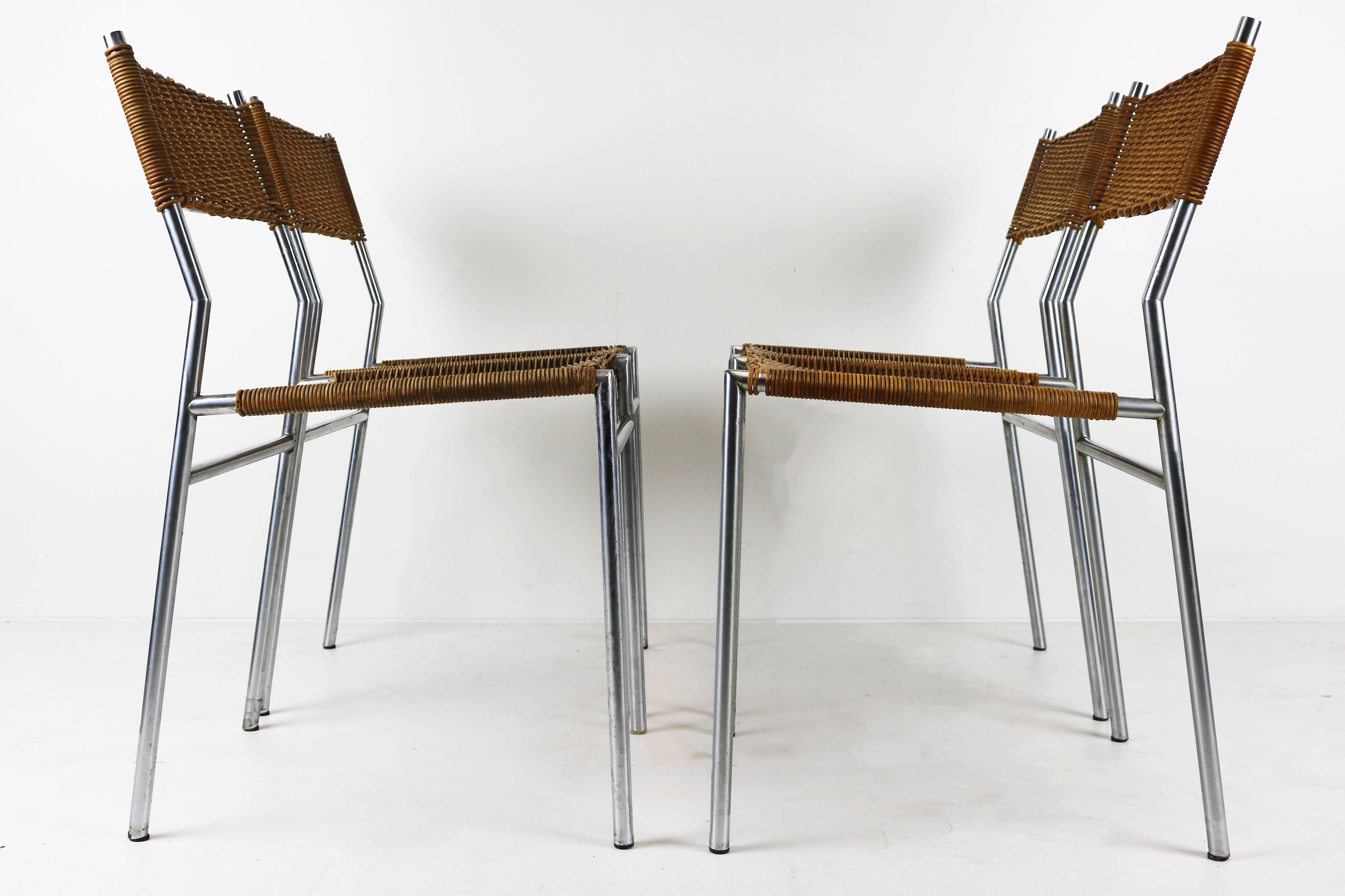 Set of Four SE06 Chairs by Martin Visser for 't Spectrum, 1962 Chrome Rattan 6