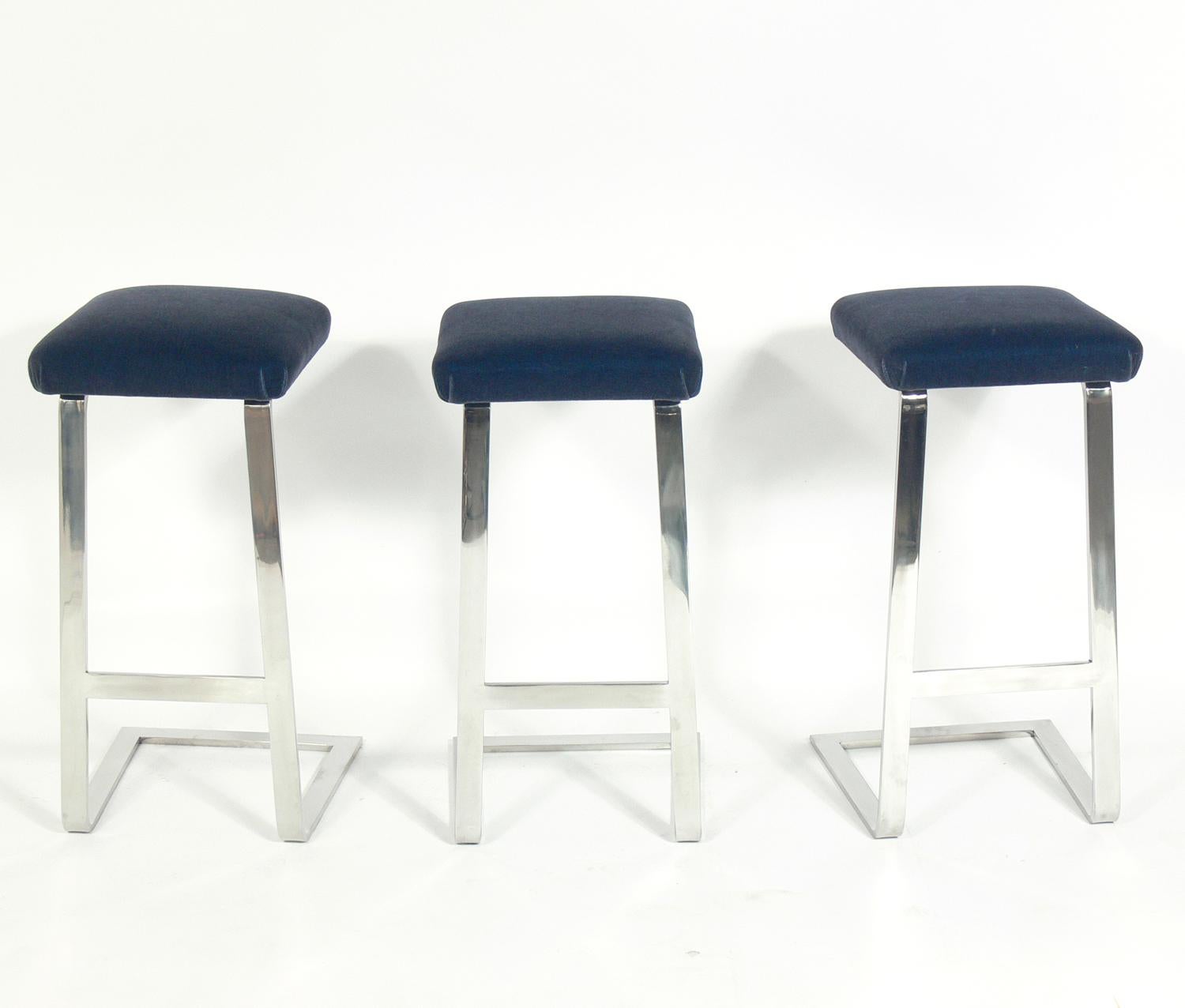 Mid-Century Modern Set of Four Seasons Bar Stools by Mies van der Rohe by Gratz