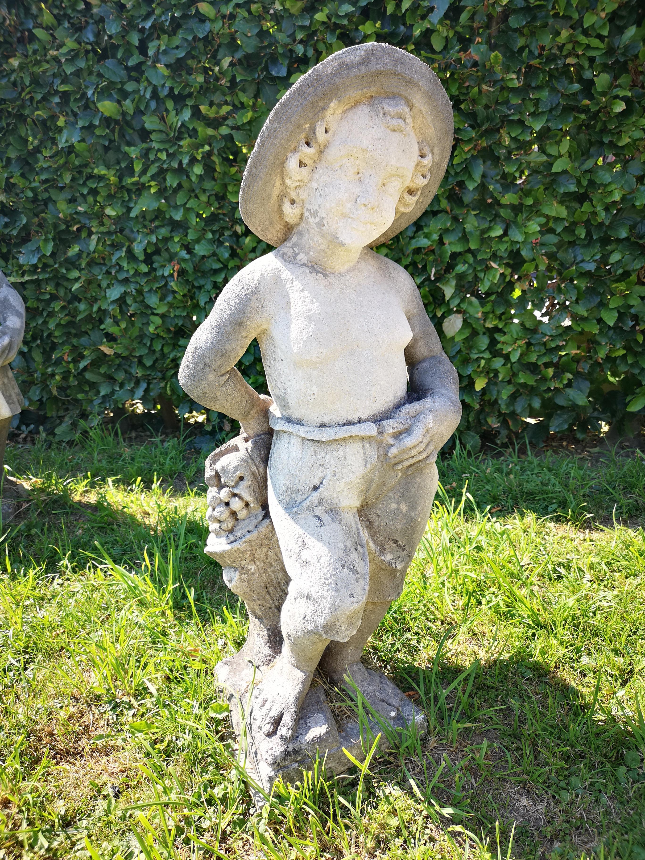 Set of Four Seasons Figures Vincenza Stone In Good Condition For Sale In Gonten, CH