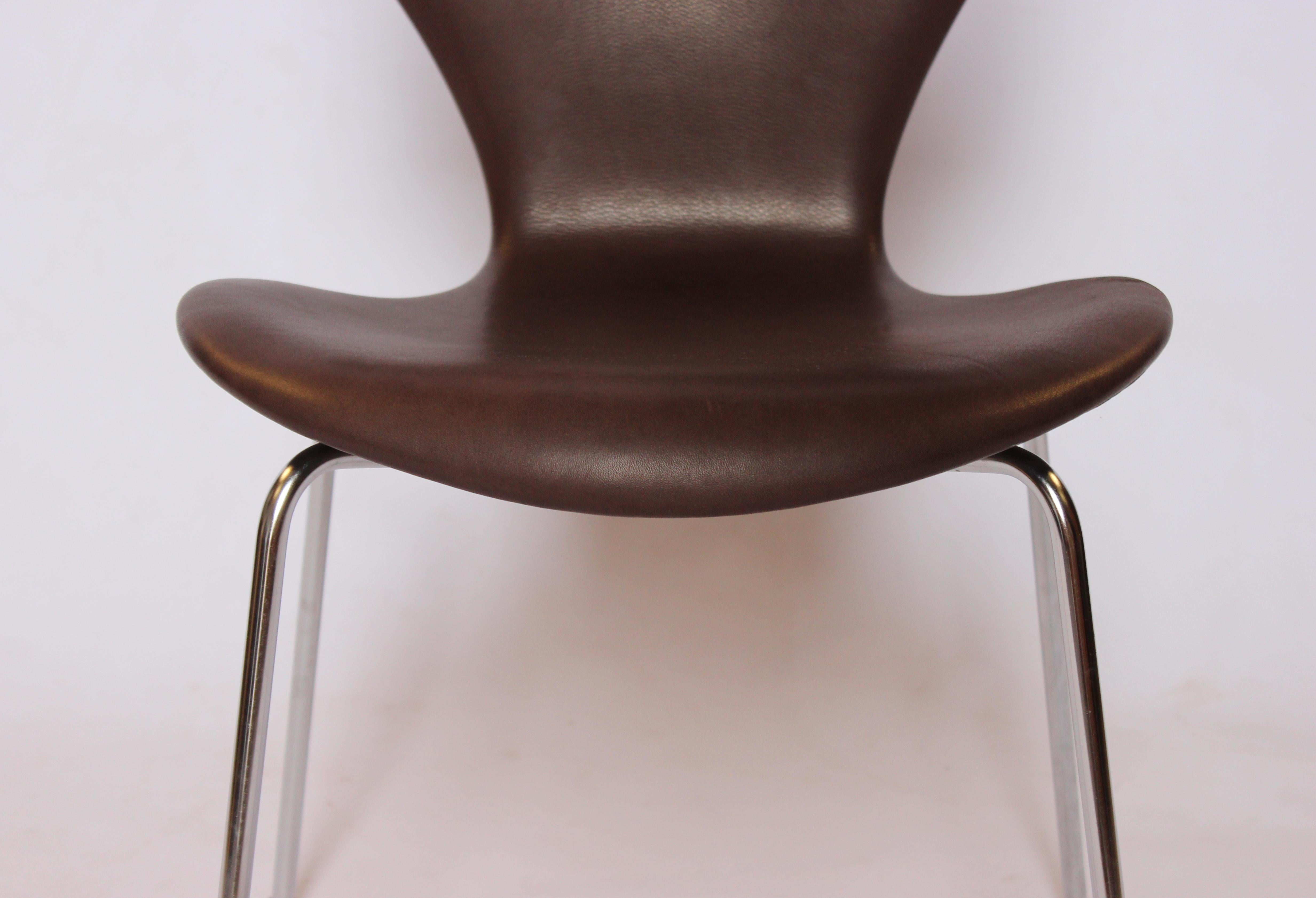 Danish Set of 6 Series 7 Chairs, Model 3107, by Arne Jacobsen and Fritz Hansen, 1967