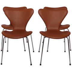 Set of Four Series 7 Chairs, Model 3107 by Arne Jacobsen and Fritz Hansen, 1967
