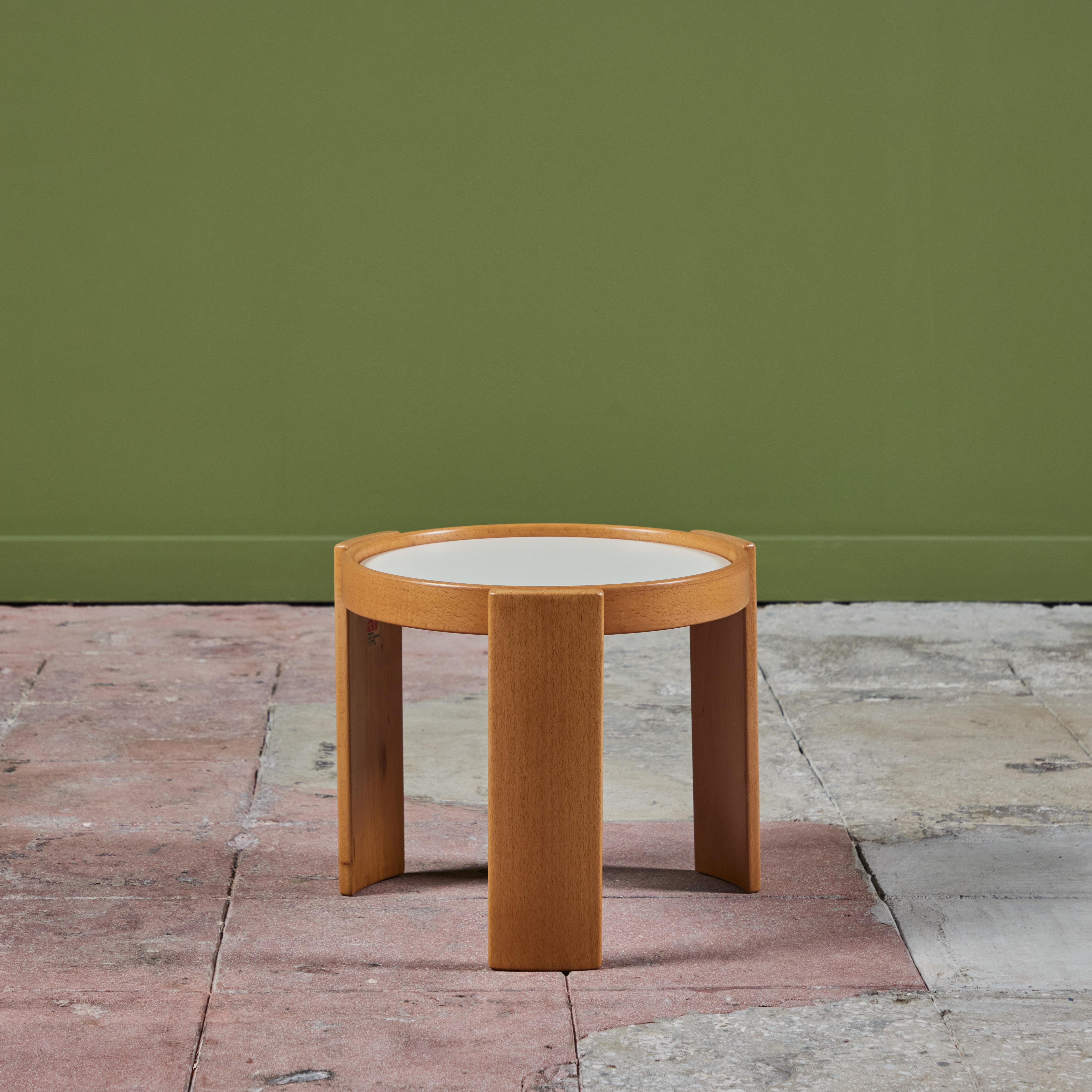 Set of Four Side Tables by Gianfranco Frattini for Cassina For Sale 6