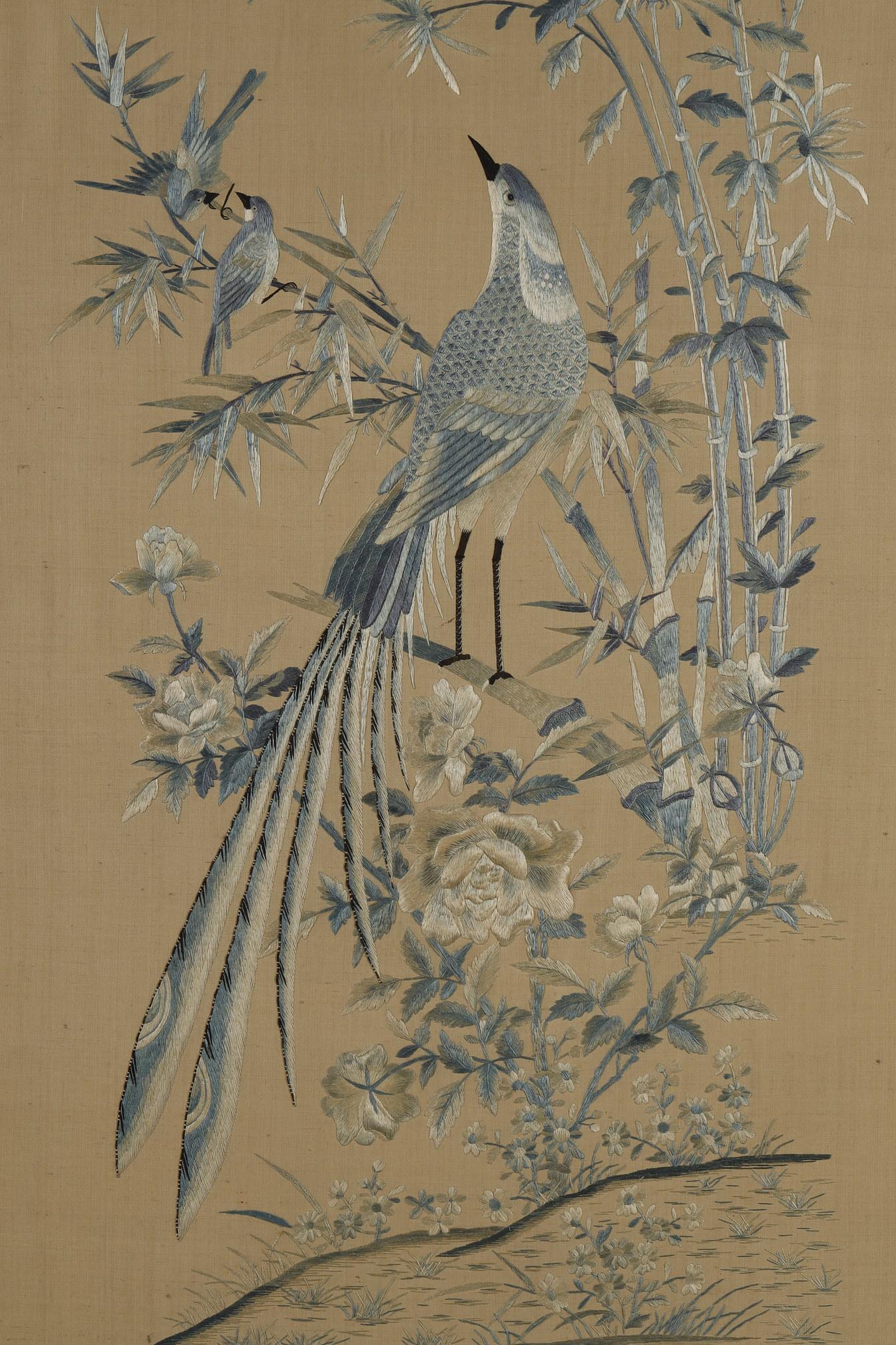 Set of Four Silk « Birds Among the Flowering Branches », China, 19th Century 7