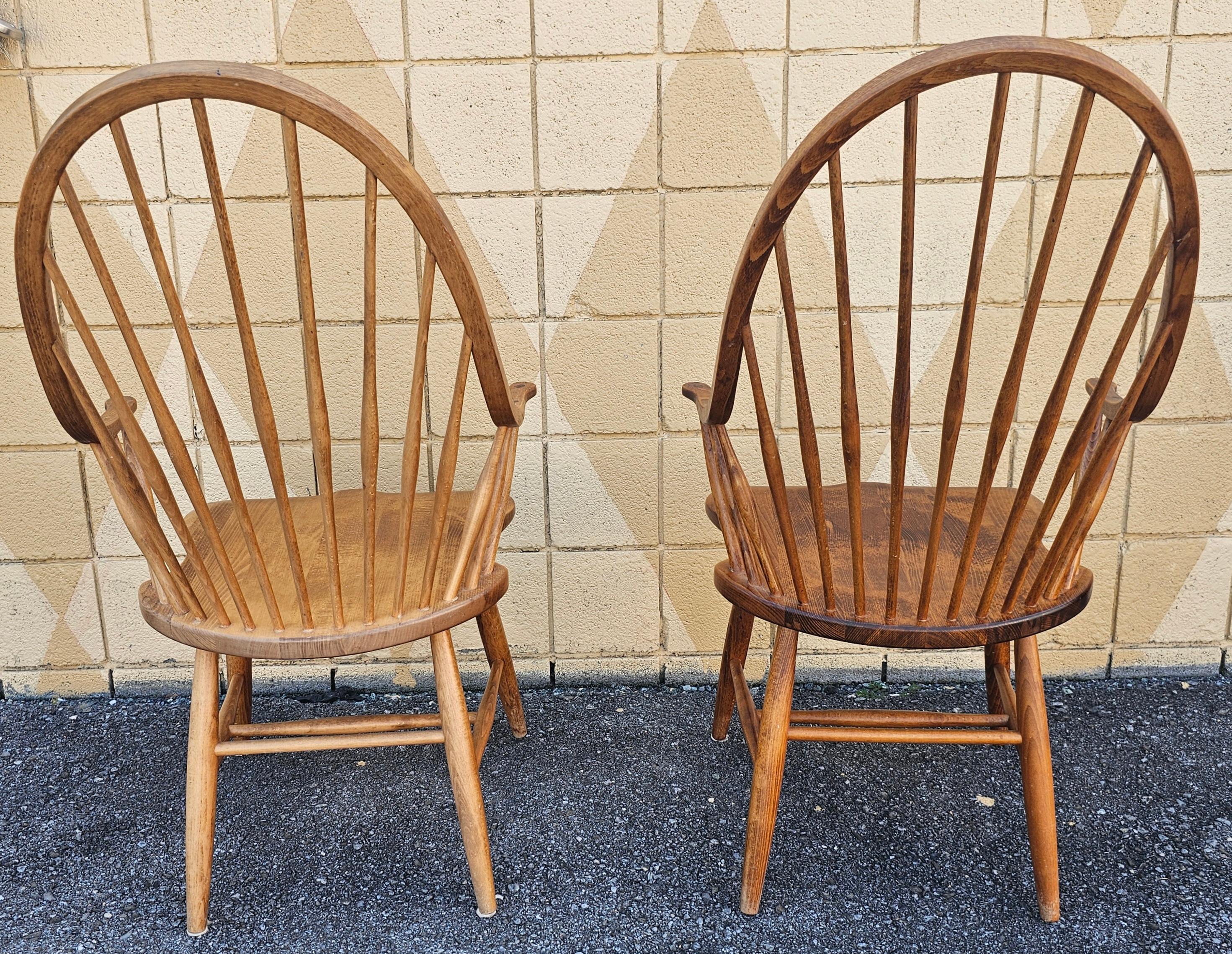 Set of four Slovenian Maple Continuous Arms Windsor chairs For Sale 2