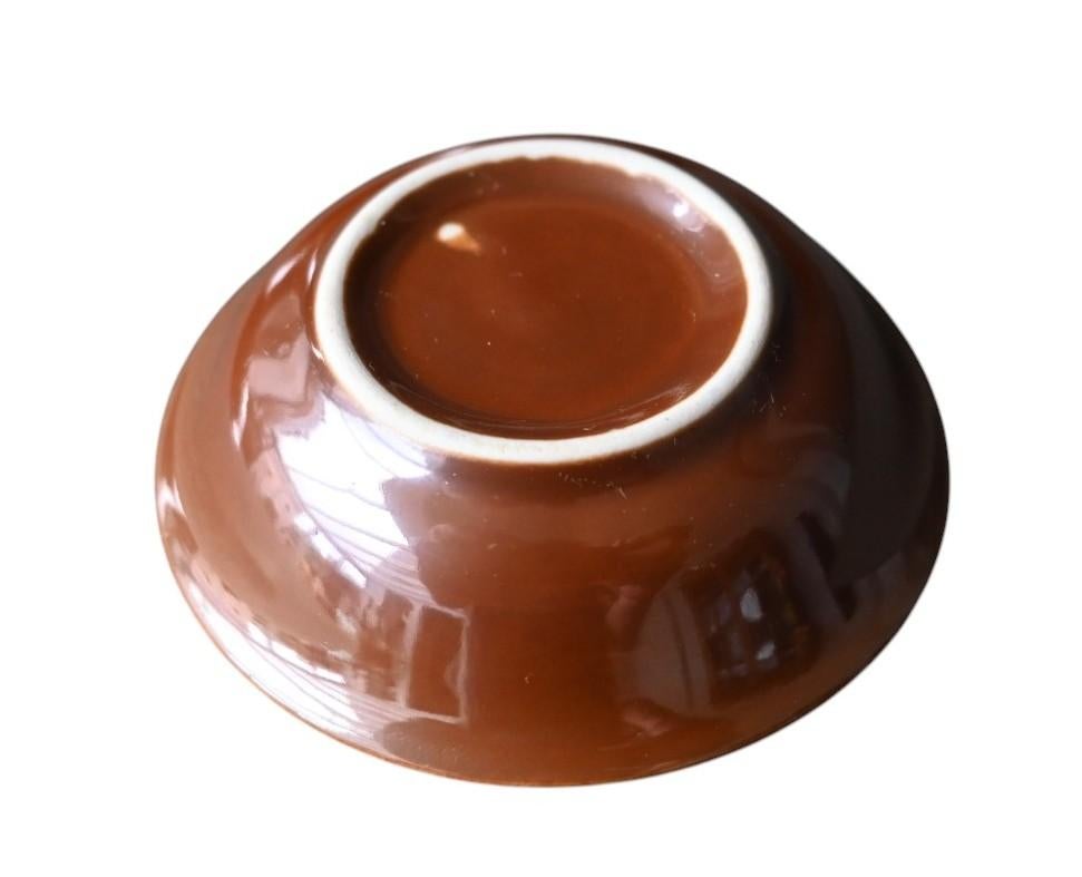 Peint à la main Ensemble de quatre petits bols en porcelaine de Chine 