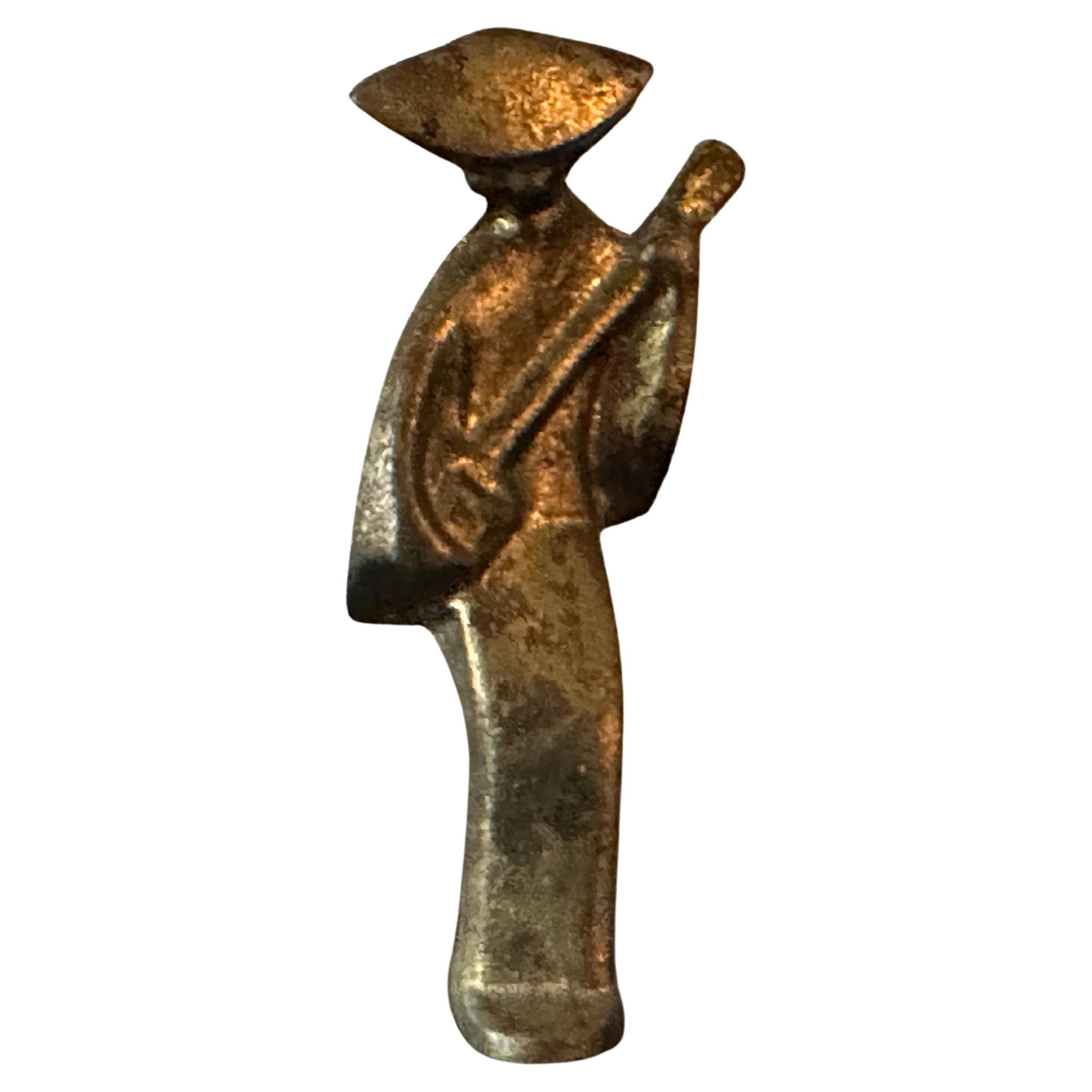 Mid-Century moderno Set di quattro piccole figure di geisha giapponese in bronzo MCM in vendita