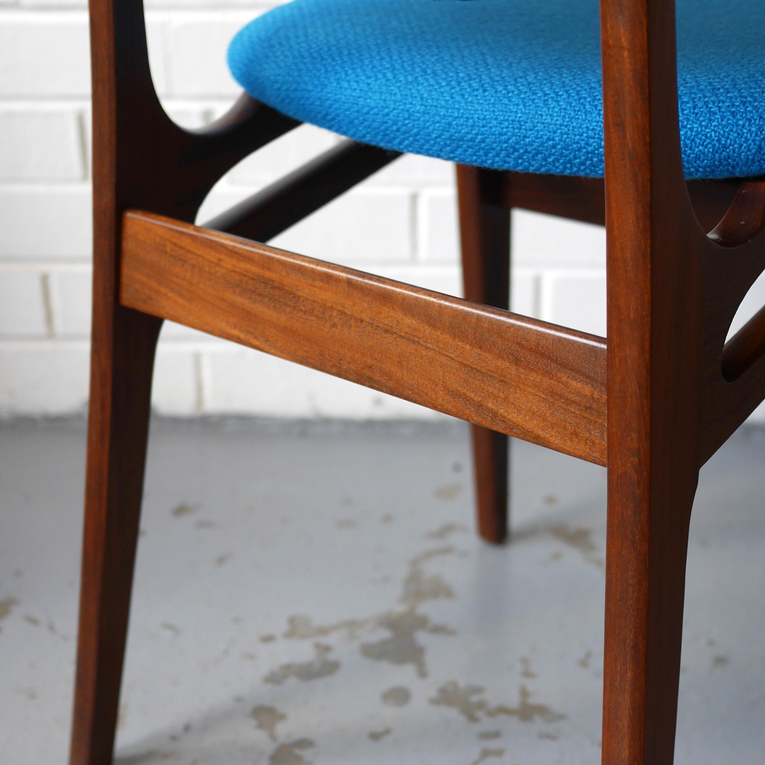 Set of Four Solid Afrormosia Dining Chairs with Blue Wool Upholstery, circa 1961 For Sale 5