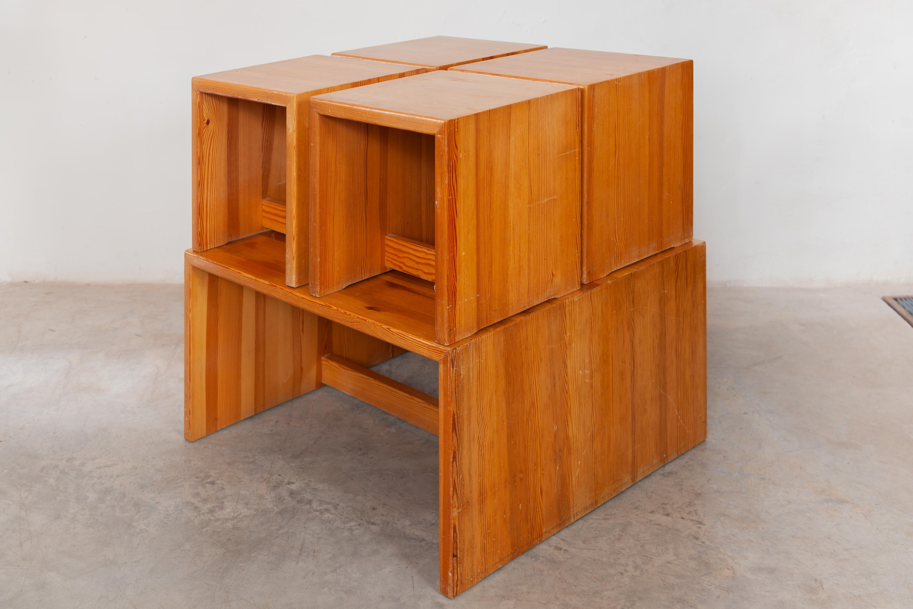 Set of Four Solid Pine Stools and One Coffee Table, 1970s In Good Condition In Antwerp, BE