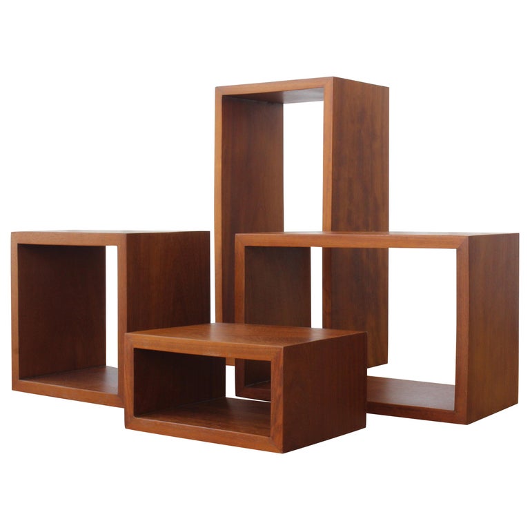https://a.1stdibscdn.com/set-of-four-solid-teak-box-shelves-denmark-1960s-for-sale/1121189/f_199009121595375172584/19900912_master.jpg?width=768