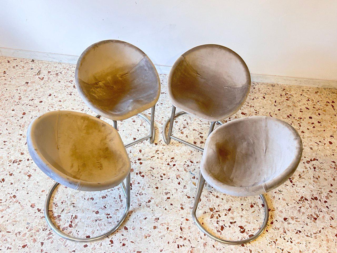 Italian Set of four space age stools, Italy, 1960 c. For Sale