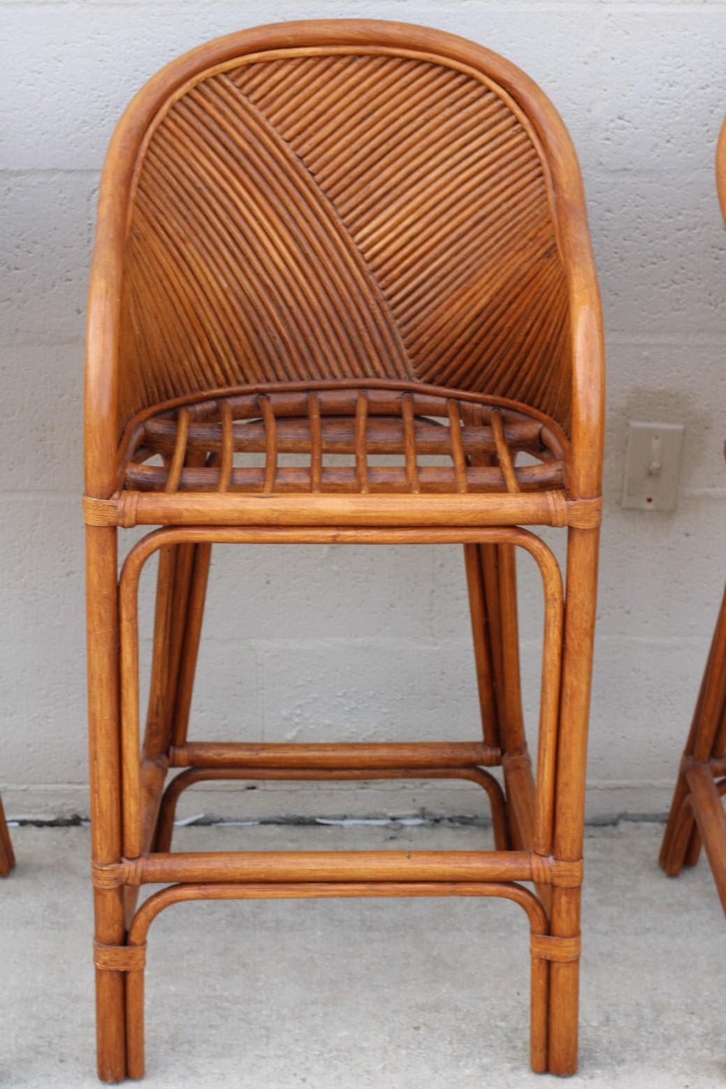 Organic Modern Set of Four Split Reed Rattan Bar Stools For Sale