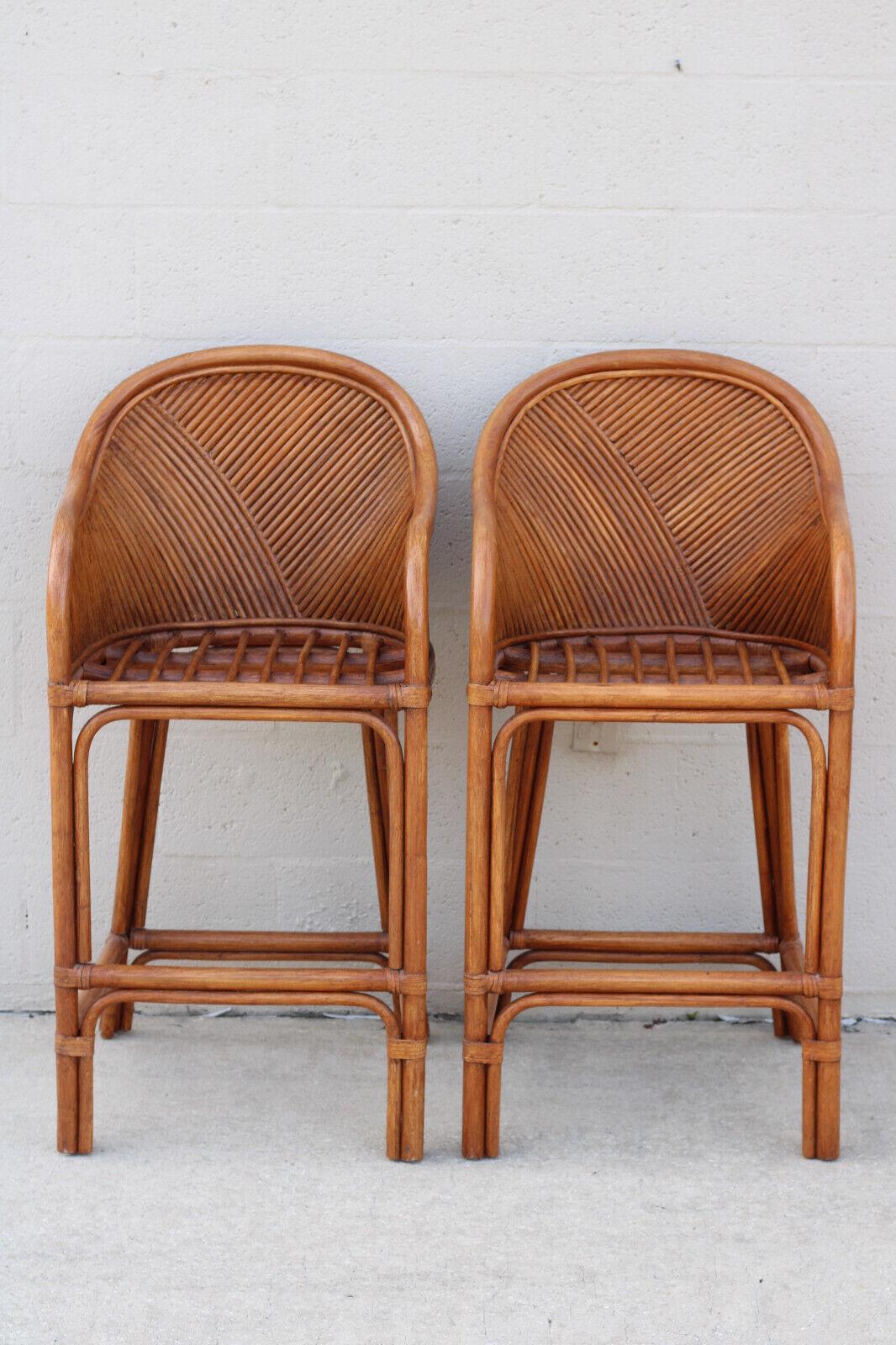 Set of Four Split Reed Rattan Bar Stools In Good Condition For Sale In Vero Beach, FL