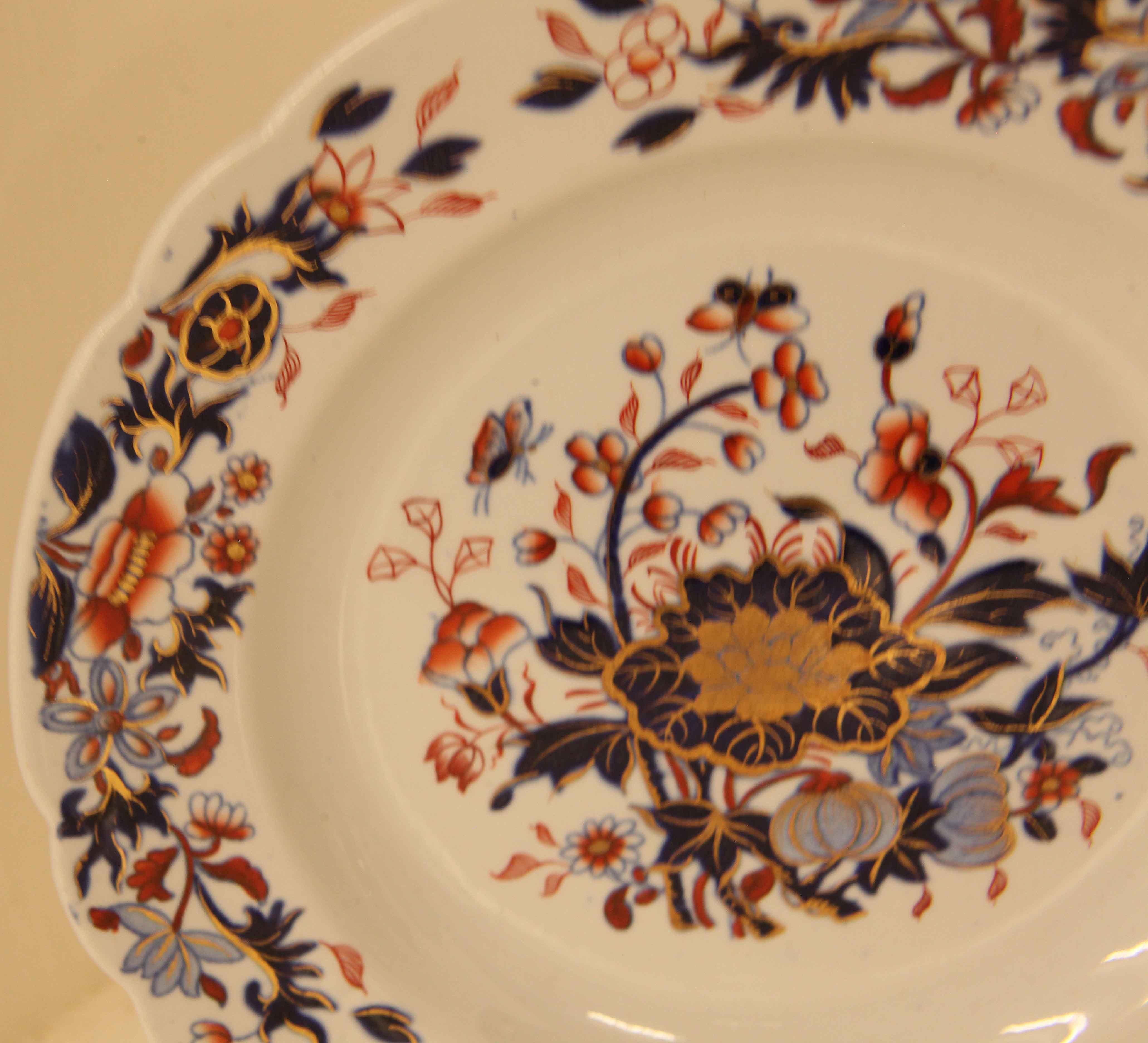 Début du XIXe siècle Ensemble de quatre assiettes Spode New Stone en vente