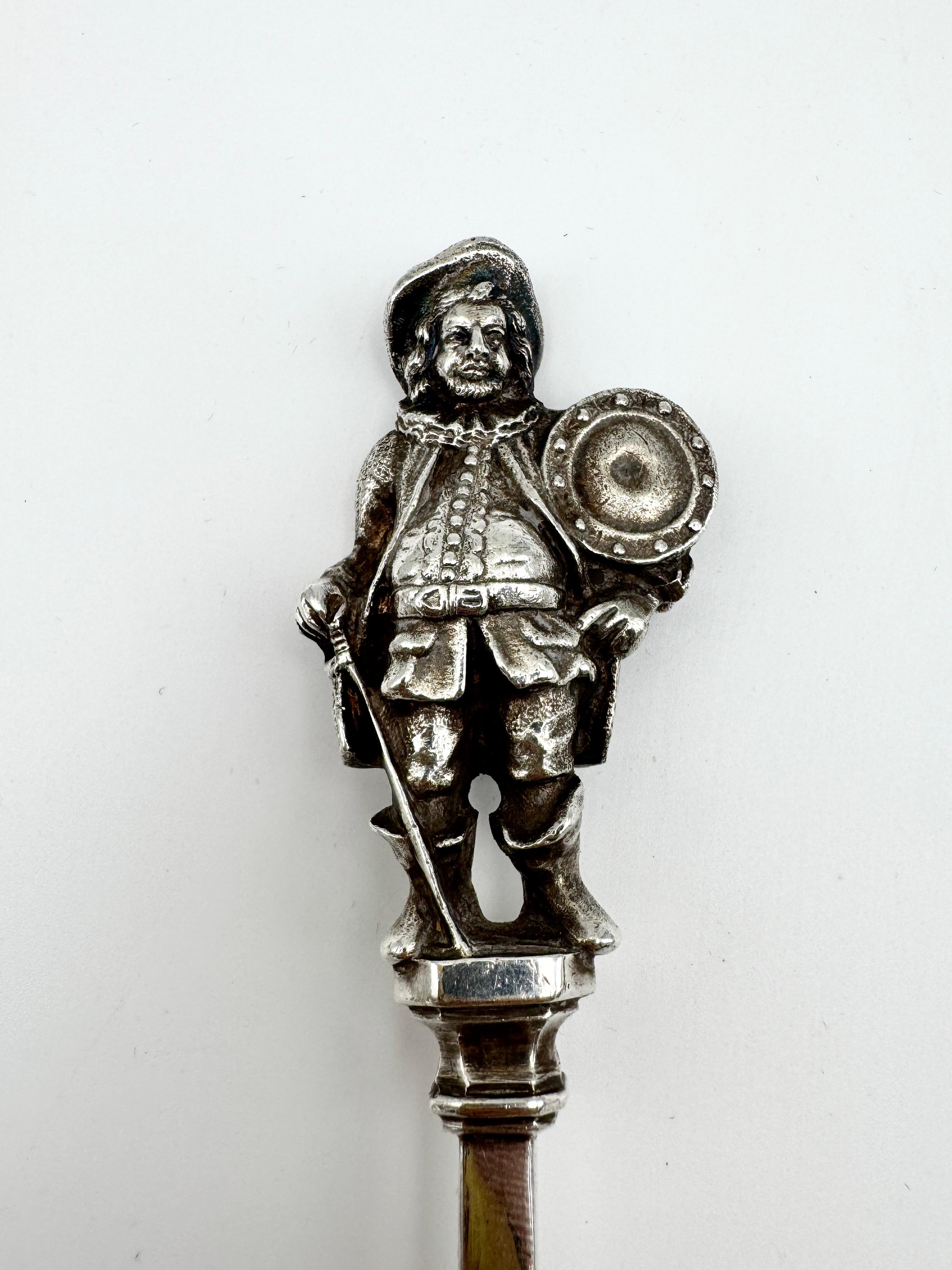 Set of Four Spoons with Figures from Shakespeare For Sale 4