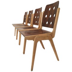 Ensemble de quatre chaises empilables Franz Schuster, bicolore, Autriche années 1950