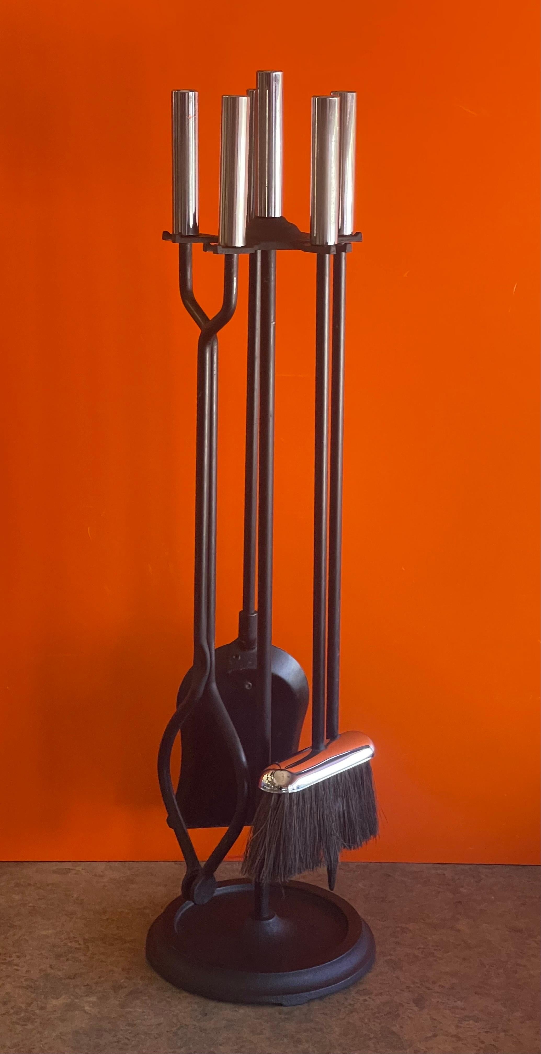Set of Four Stainless Steel Handled Modernist Fireplace Tools For Sale 8