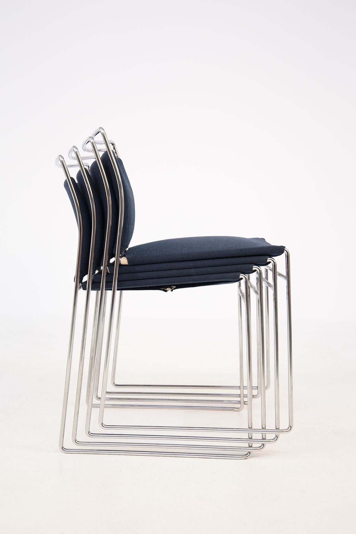 Beautiful set consisting of four chairs designed by the great designer Kazuhide Takahama for Gavina manufactory in the 1970s.
The wonderful chairs by Kazuhide Takahama were made with tubular steel for the frame, while fine cotton fabric in ocean