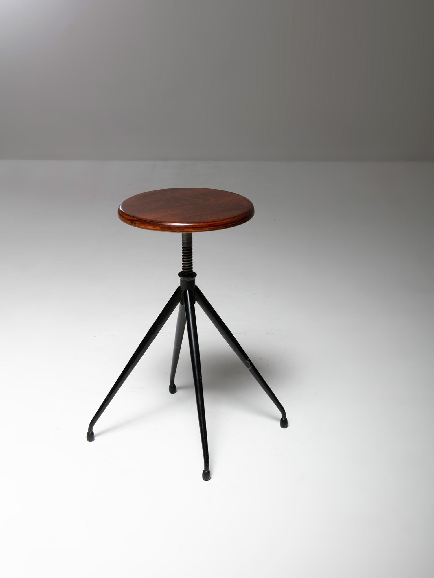 Italian Set of 4 Lacquered Stools Model A105 by Gastone Rinaldi for Rima, Italy, 1950s For Sale