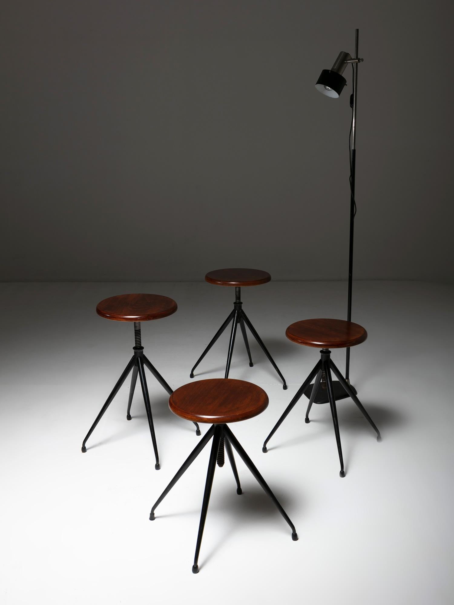 Set of 4 Lacquered Stools Model A105 by Gastone Rinaldi for Rima, Italy, 1950s For Sale 1