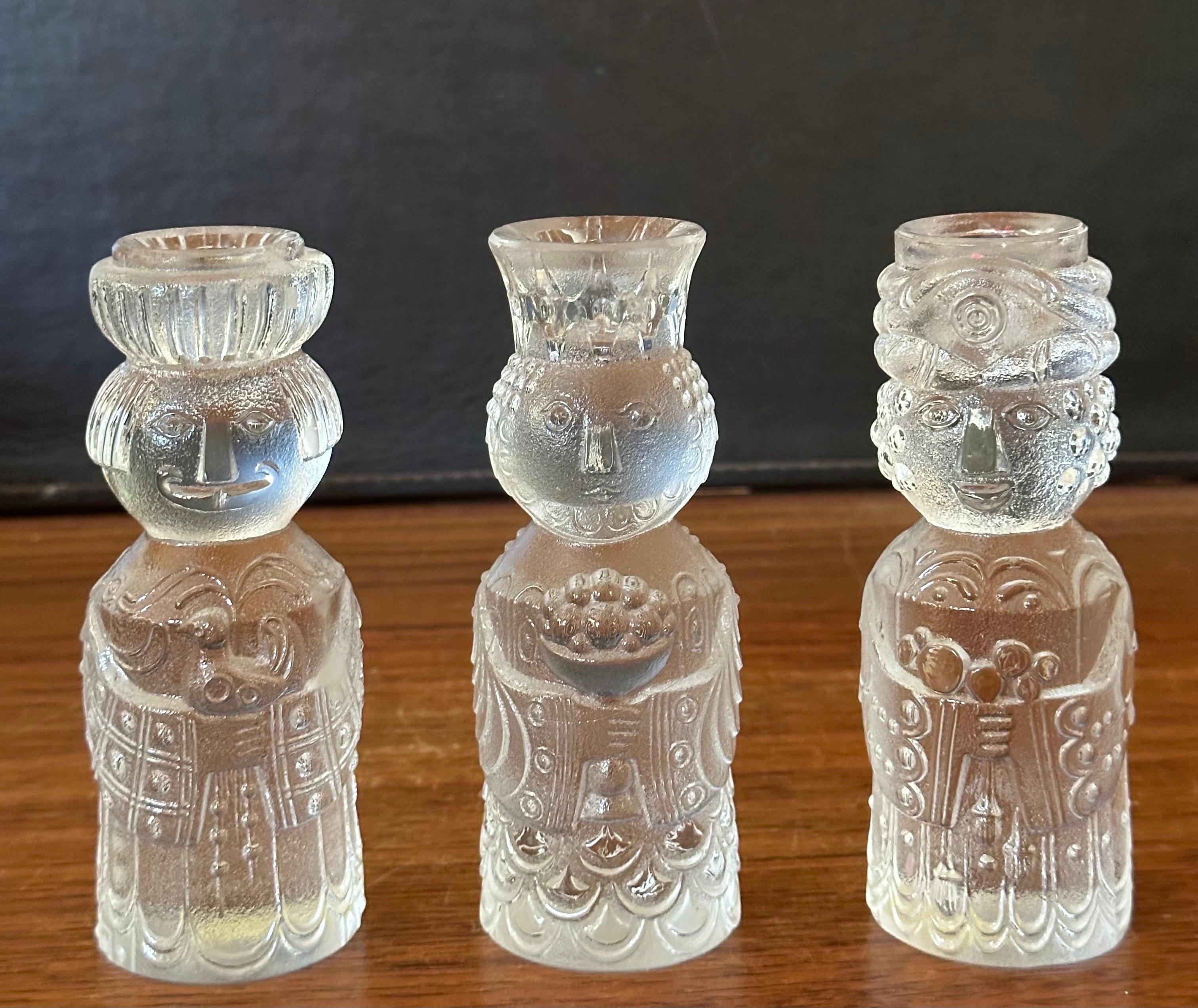 Set di quattro candelieri Studio-Line di Bjorn Wiinblad per Rosenthal Madonna in vendita 1