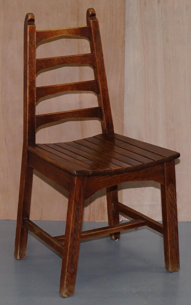 Set of Four Stylish MidCentury Modern Red Oak Dining Chairs Nice Sculptural For Sale at 1stDibs