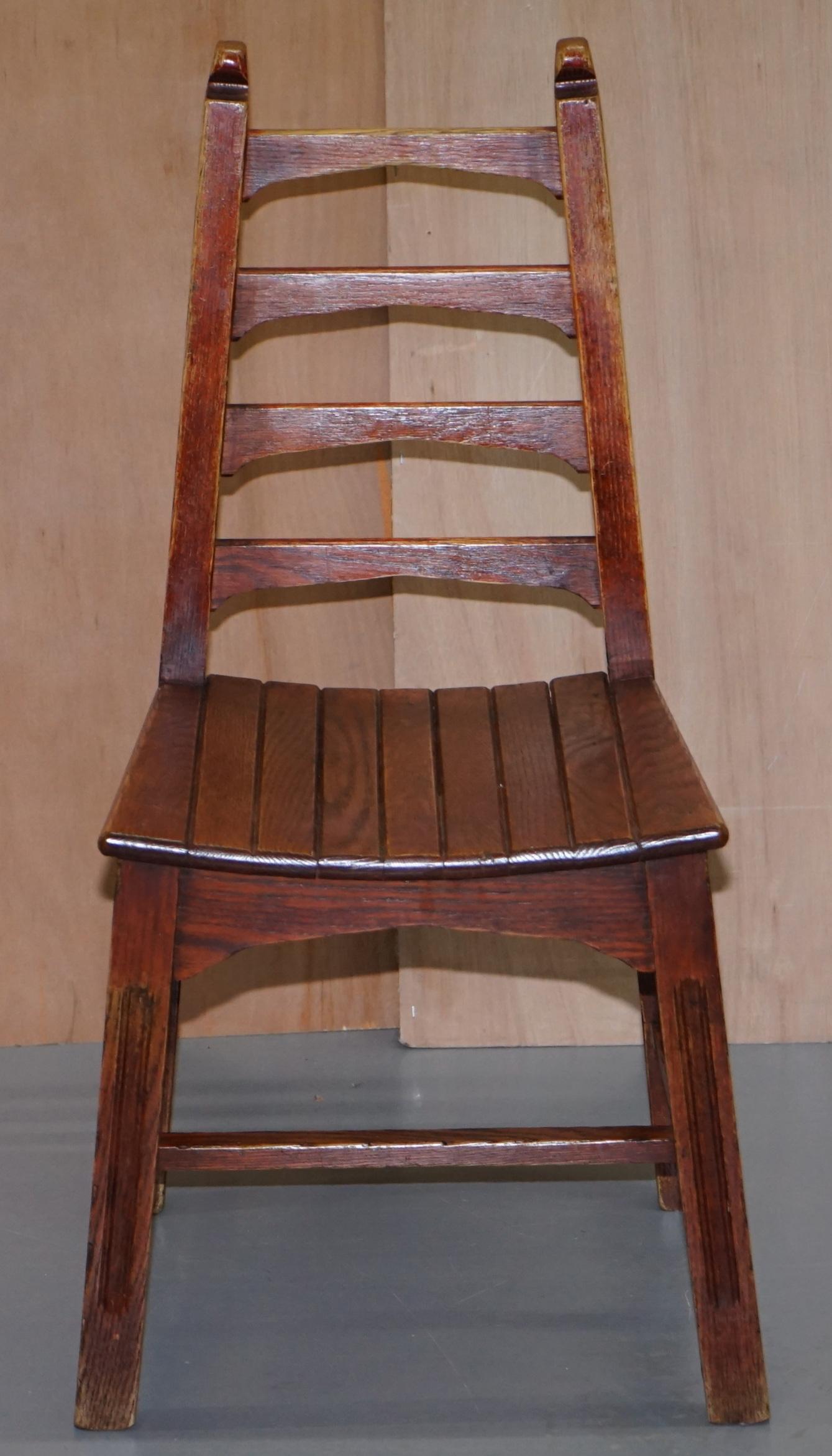 red oak chair