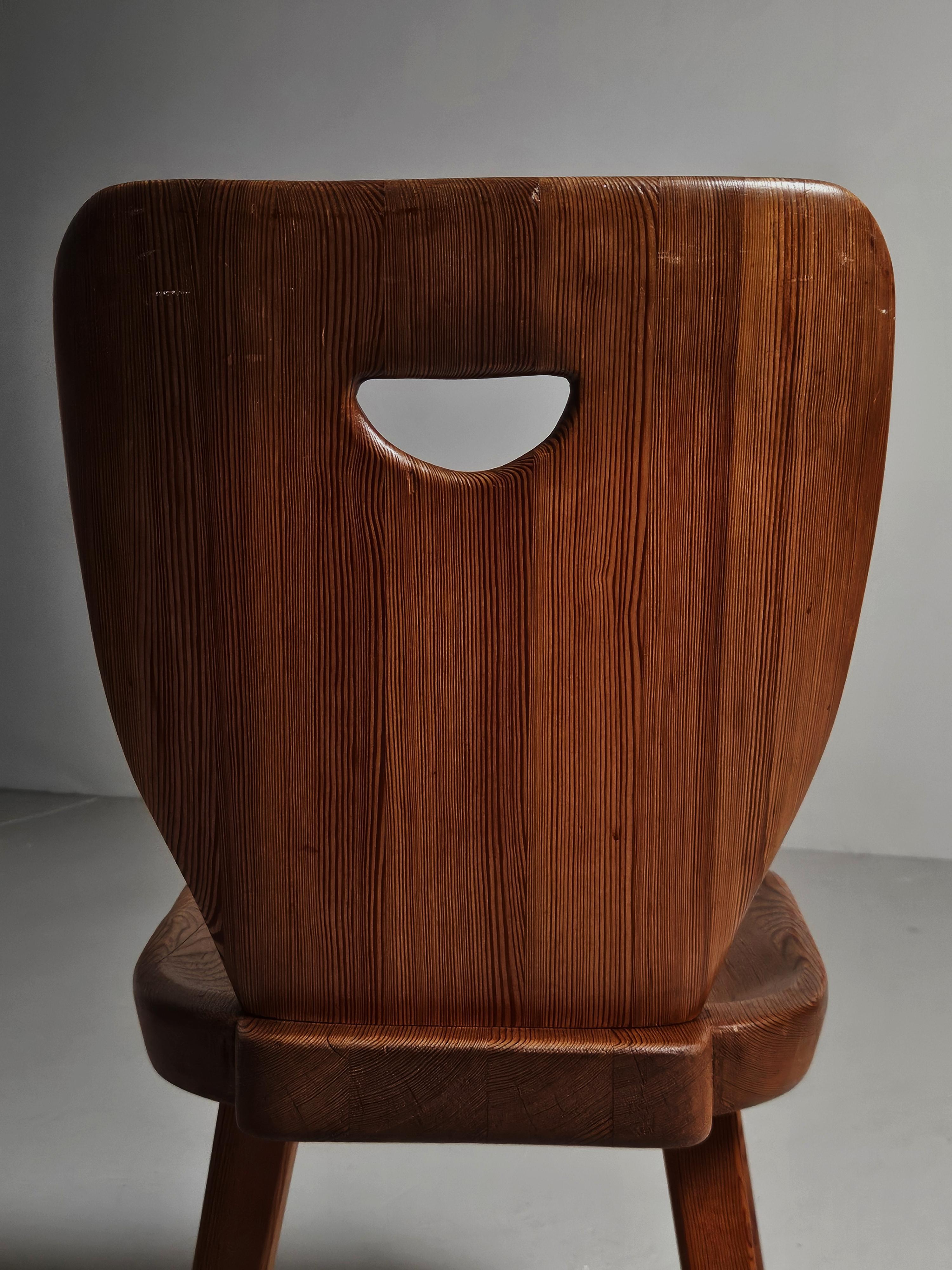 Set di quattro sedie da pranzo in pino di design svedese, anni '30 in vendita 7