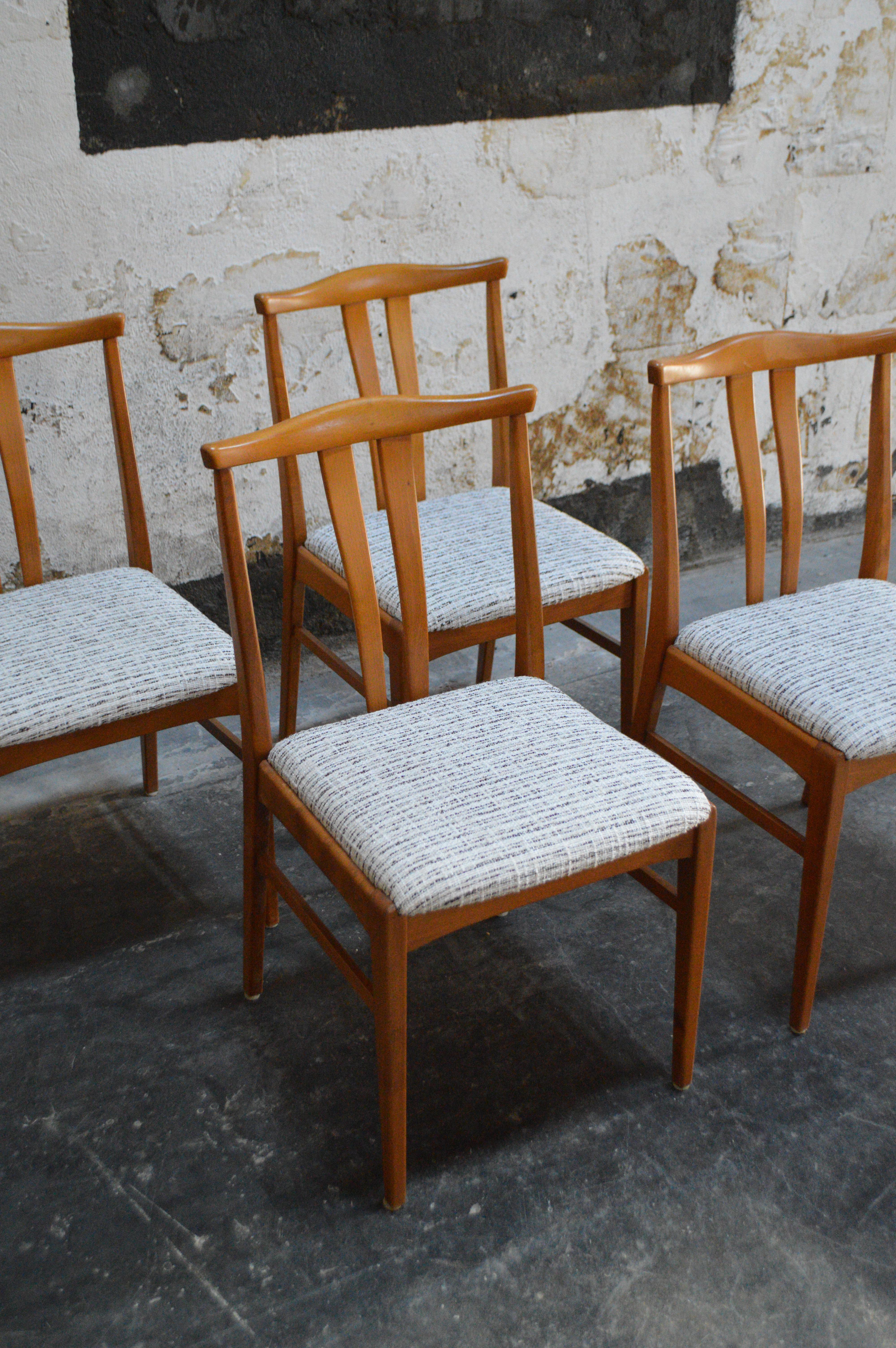 Set of Four Swedish Midcentury Dining Chairs In Good Condition For Sale In Atlanta, GA