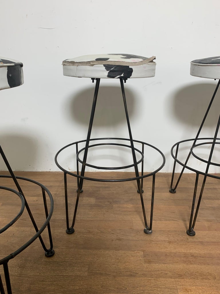 American Set of Four Swivel Bar Stools Attributed to Frederick Weinberg Circa 1950s For Sale