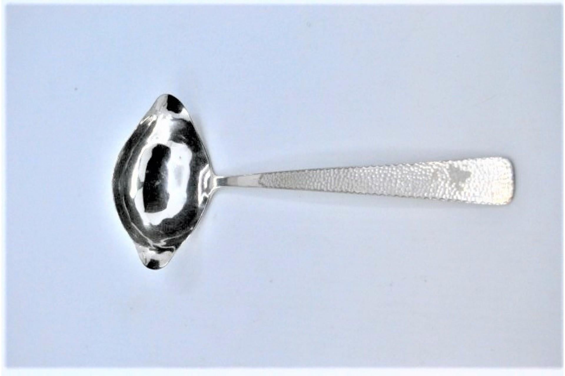 Set of four table cutlery in hammered silver handles in vendita 1