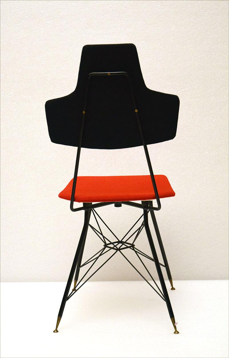 Mid-20th Century Set of Four talian Black & Red Dining Chairs, 1950s For Sale