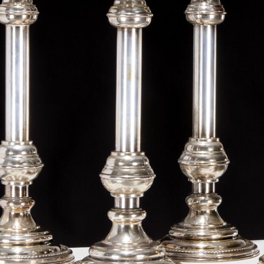 English Set of Four Tall Silver Plate Candlesticks by Elkington & Co., England For Sale