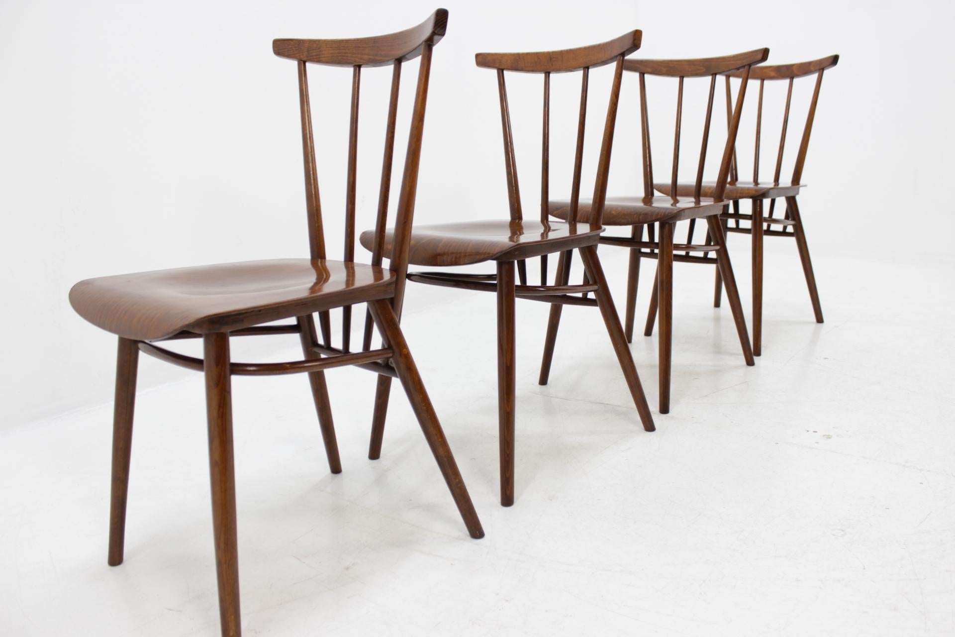 Set of Four Tatra Dining Chairs, Czechoslovakia, 1960 In Good Condition For Sale In Praha, CZ