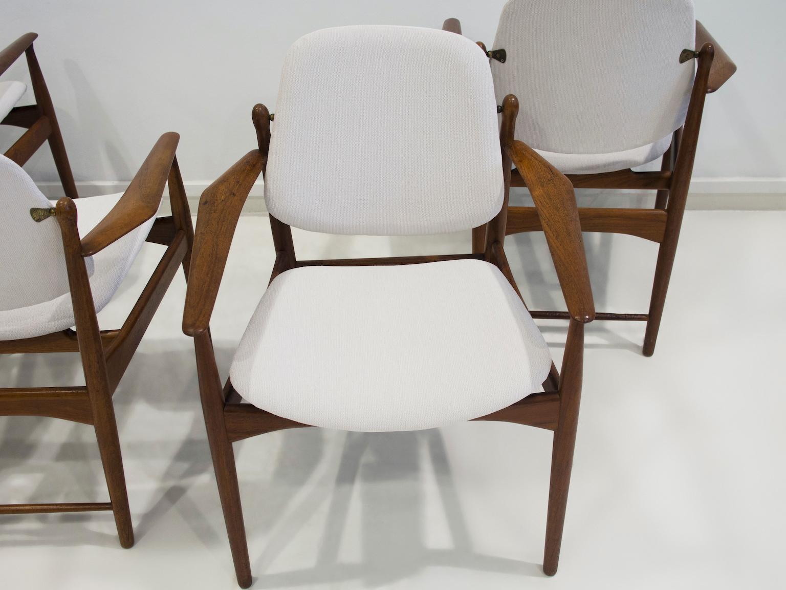 Set of Four Teak Armchairs by Arne Vodder for France & Daverkosen 3