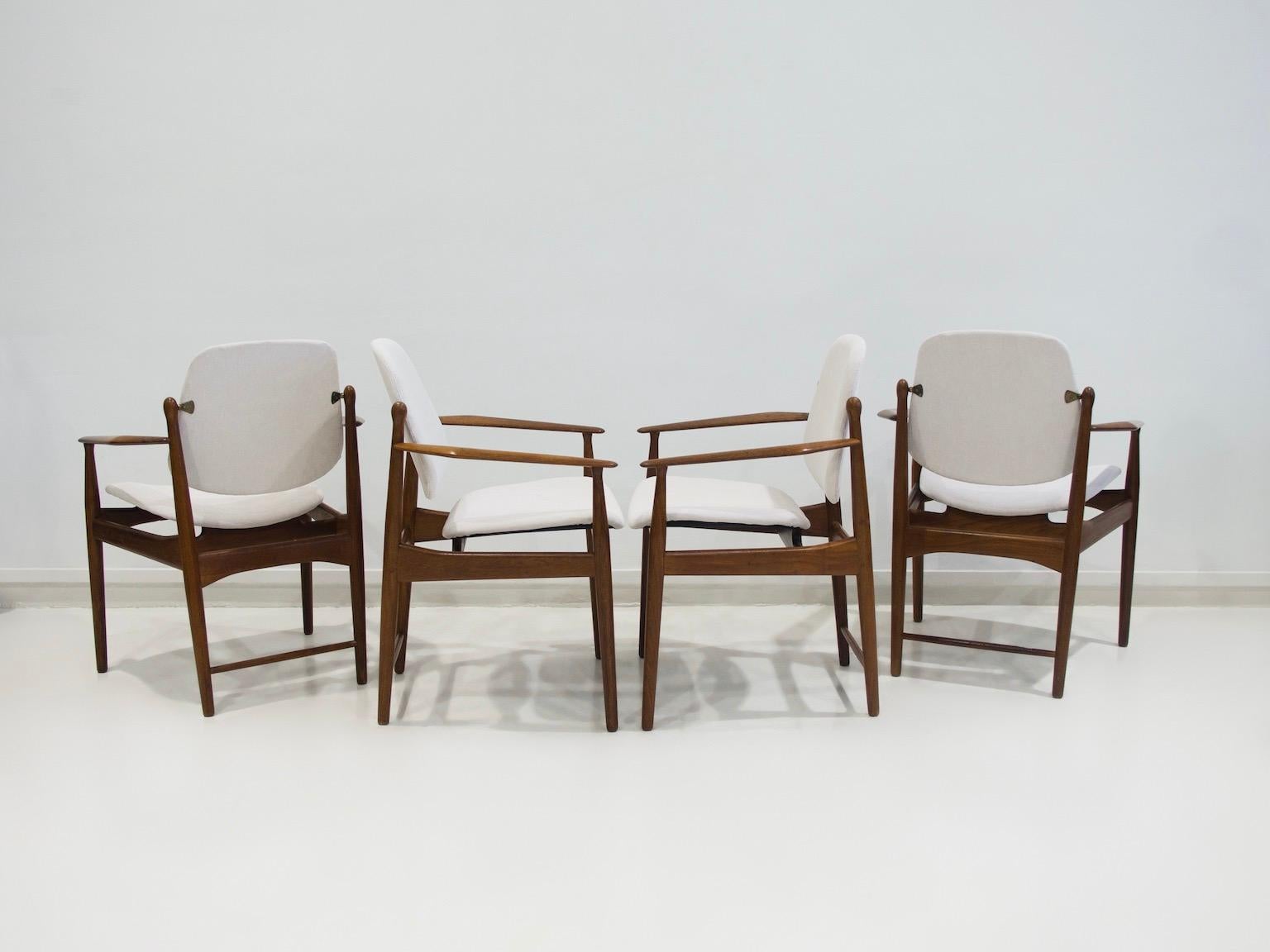 Scandinavian Modern Set of Four Teak Armchairs by Arne Vodder for France & Daverkosen