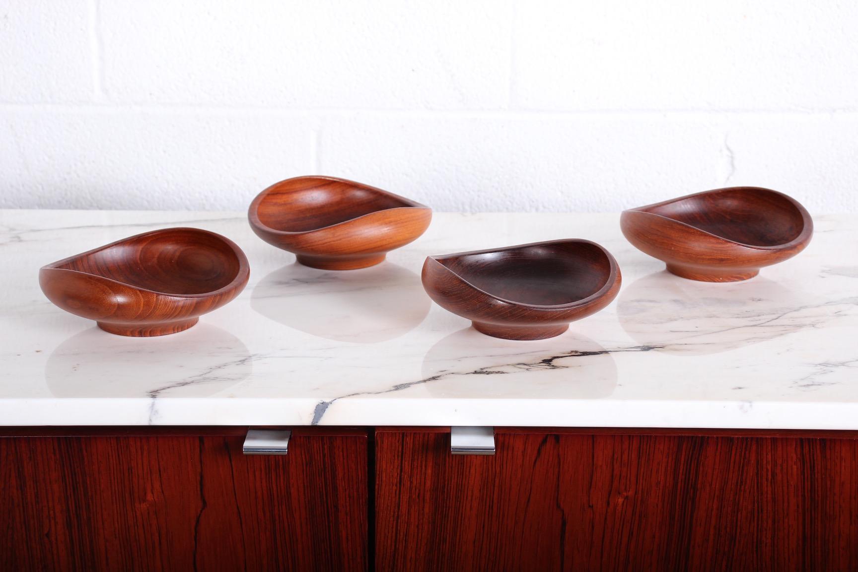 Set of Four Teak Bowls by Finn Juhl for Kay Bojesen In Good Condition In Dallas, TX