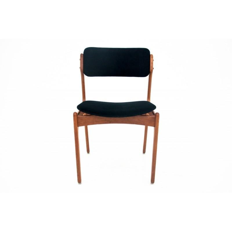 Mid-Century Modern Set of Four Teak Chairs Danish Designed by Erik Buch, Model 49